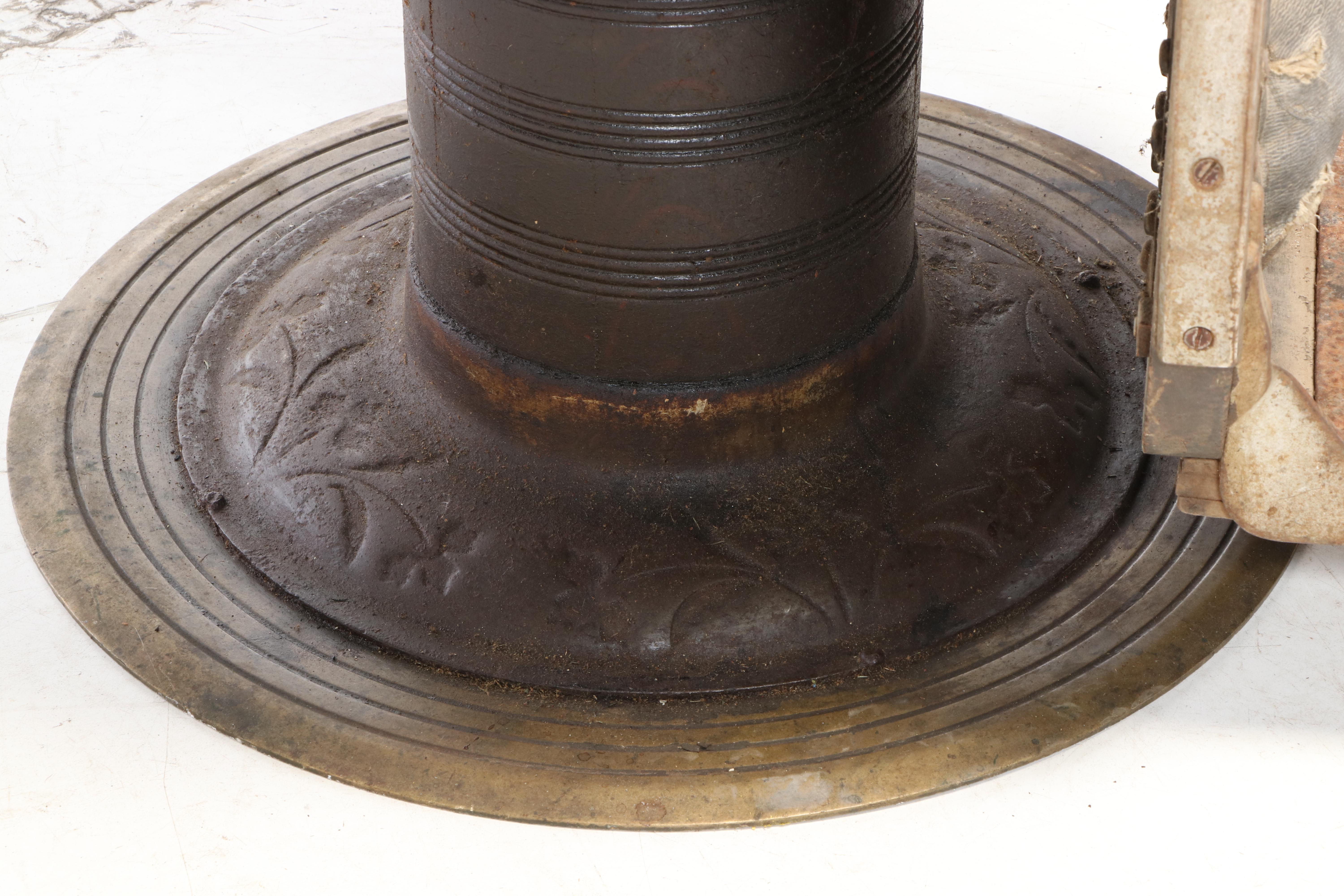 E. Berninghaus "Hercules" Barber Chair, circa 1908