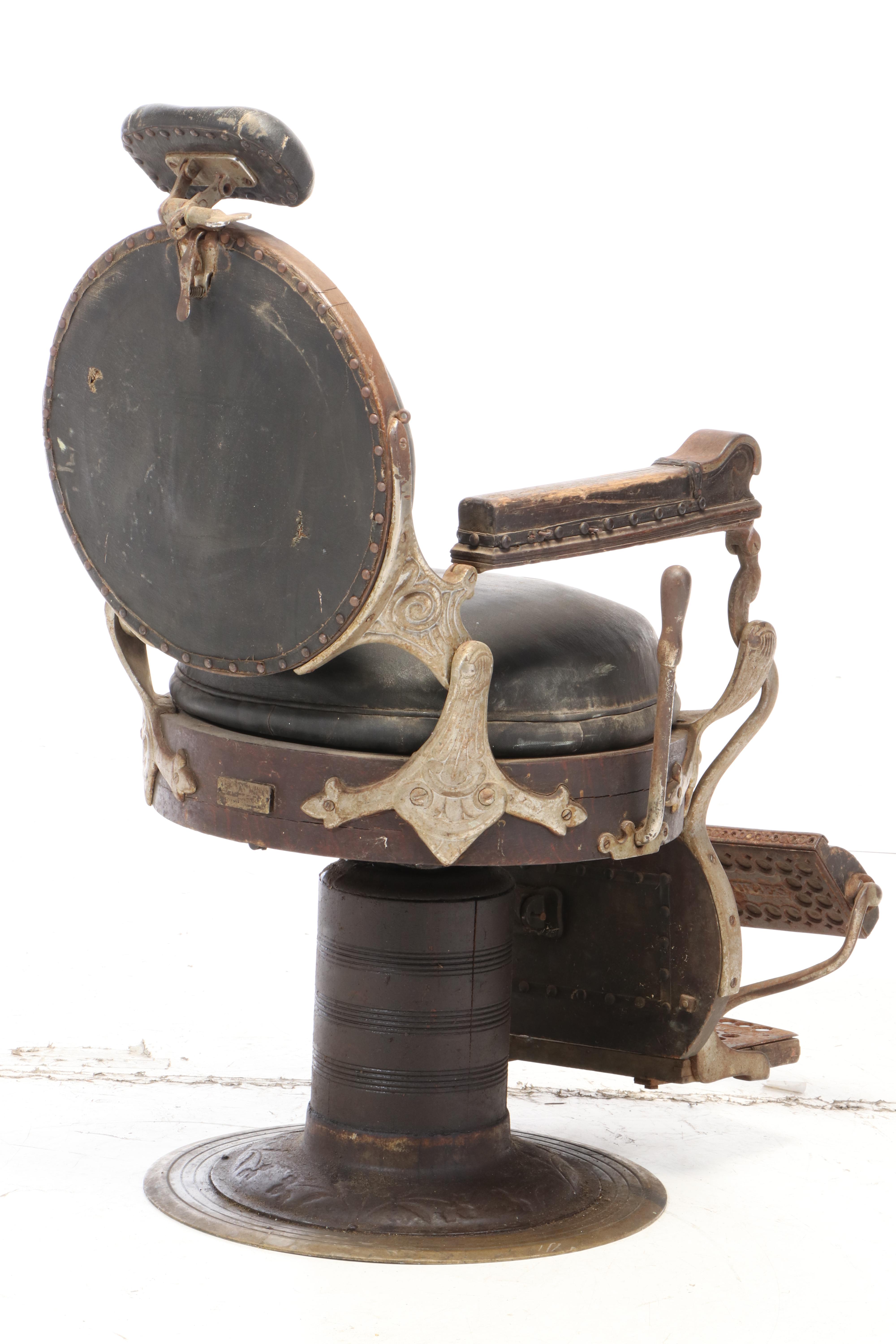E. Berninghaus "Hercules" Barber Chair, circa 1908