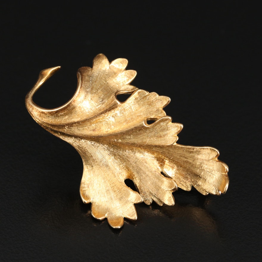 Vintage 18K Leaf Brooch with Florentine Finish