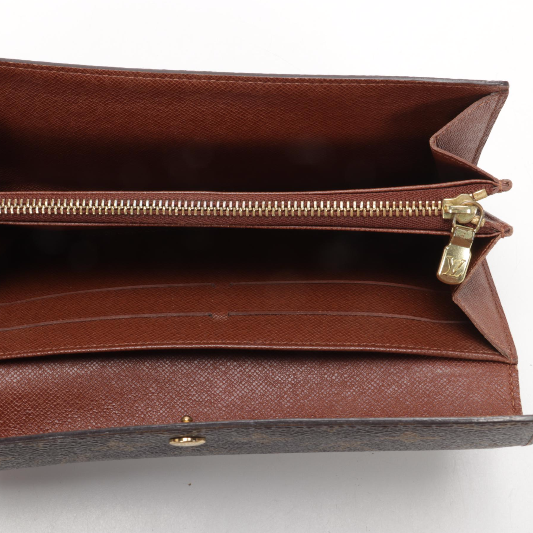 Louis Vuitton Sarah Wallet in Monogram Canvas