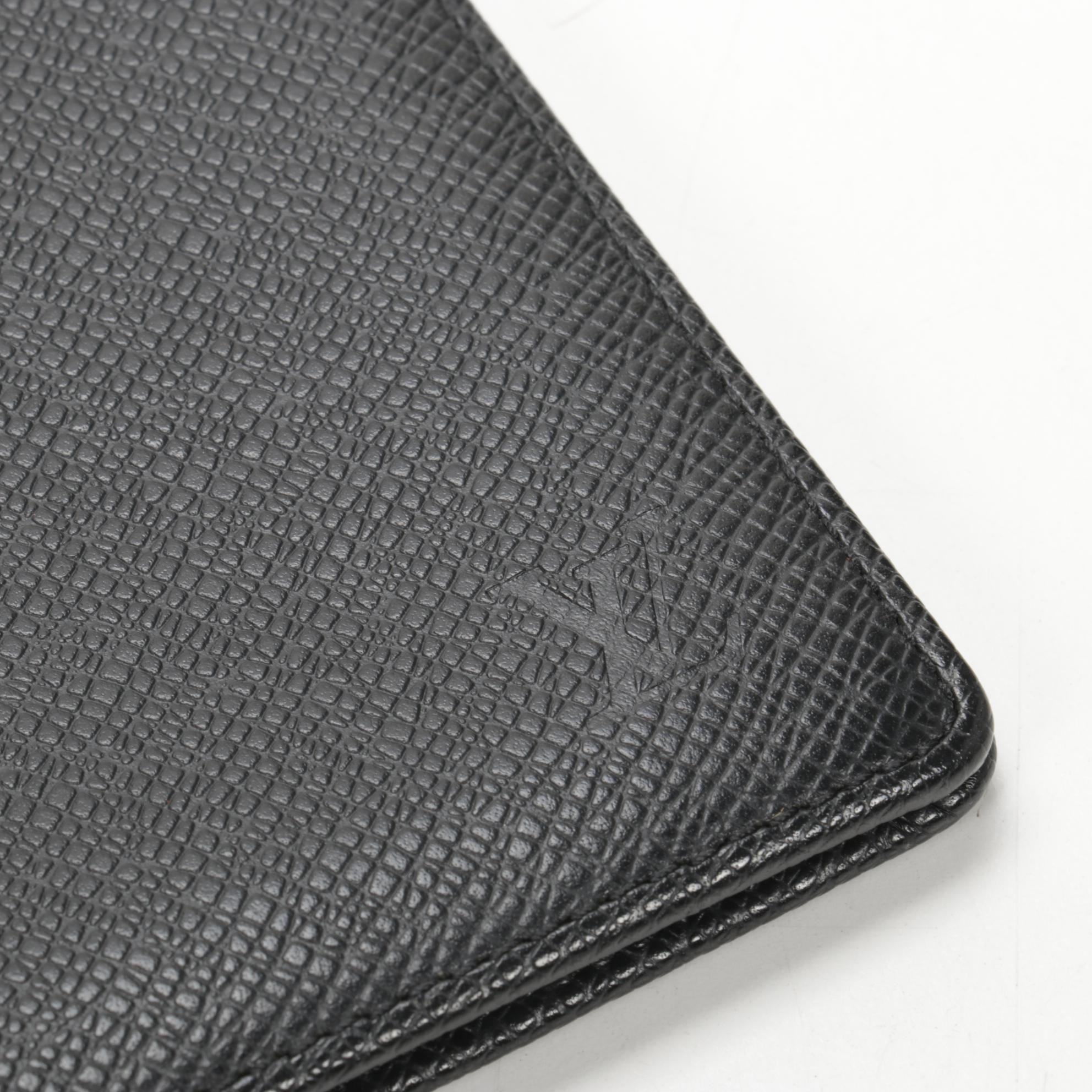 Louis Vuitton Passport Holder in Black Taiga Leather