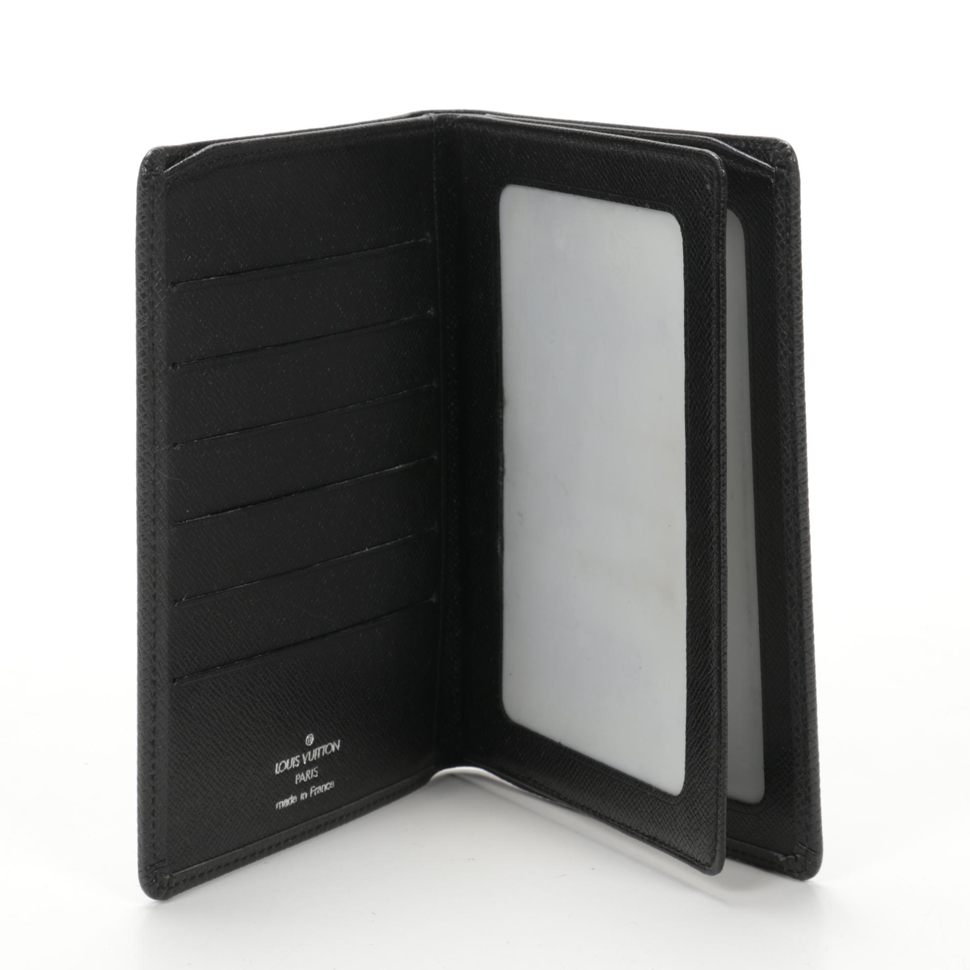 Louis Vuitton Passport Holder in Black Taiga Leather