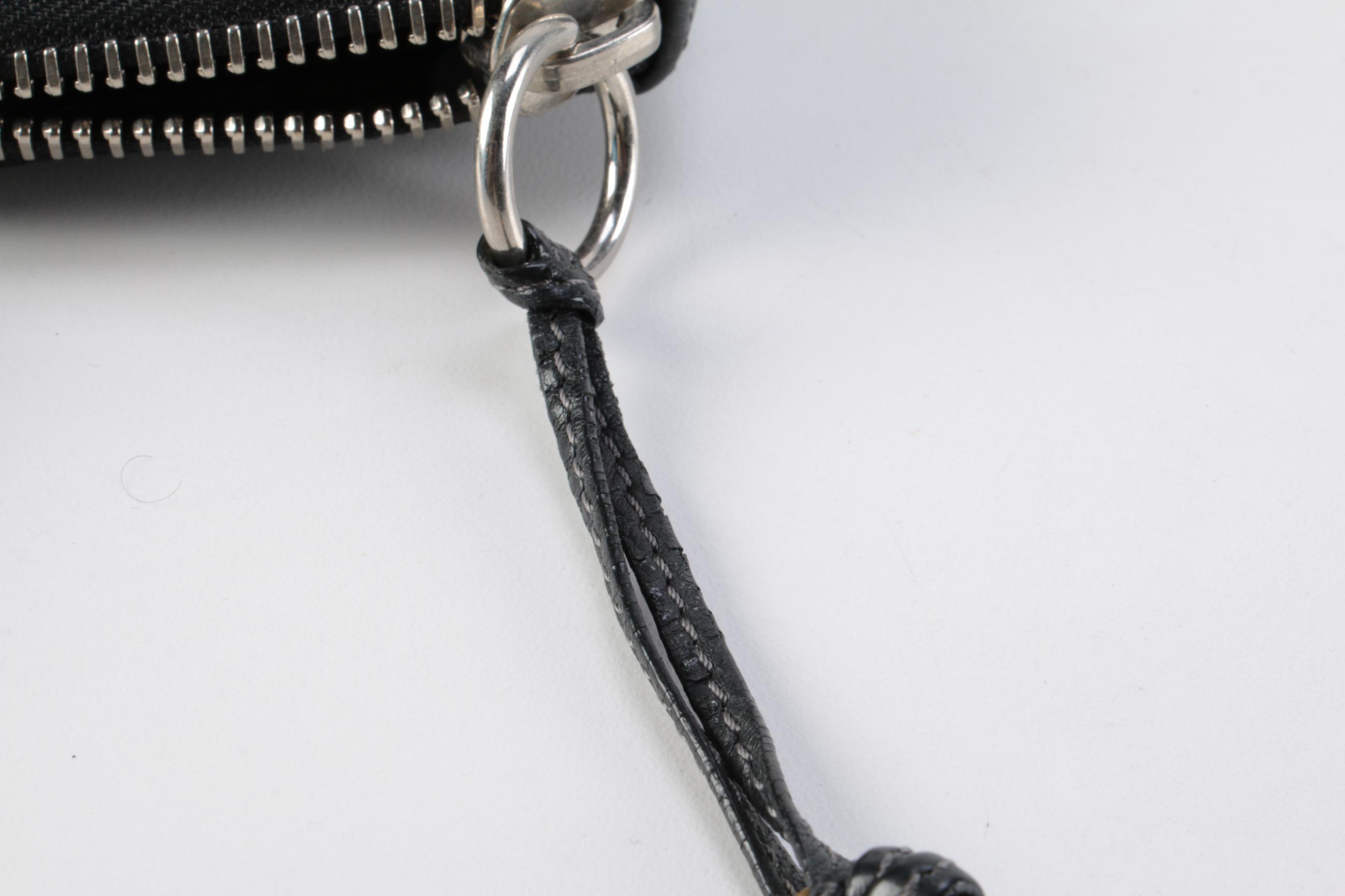 Chloé Black Leather Paddington Zip Around Wallet