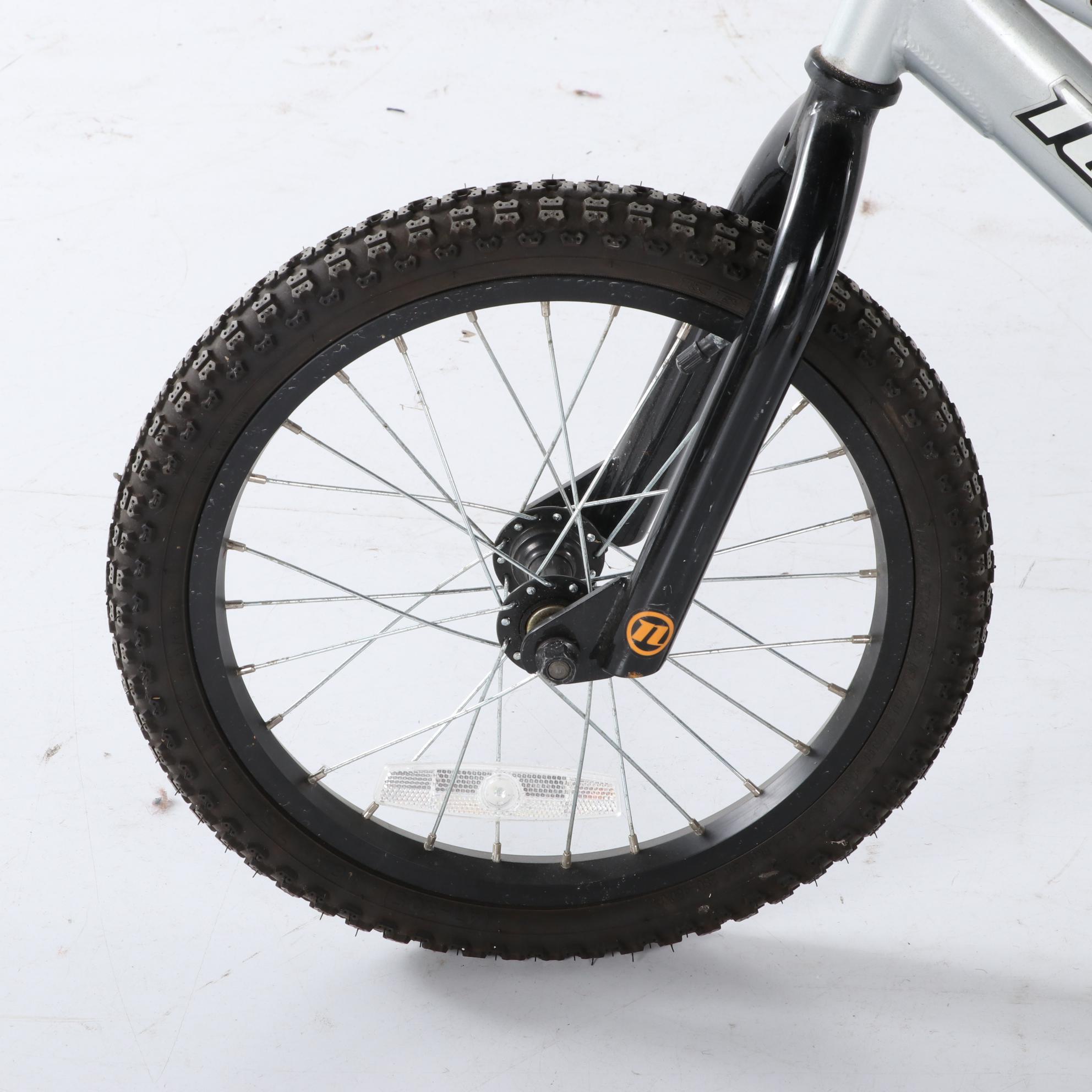 16" Novara "Stinger" Kids Bicycle with Training Wheels