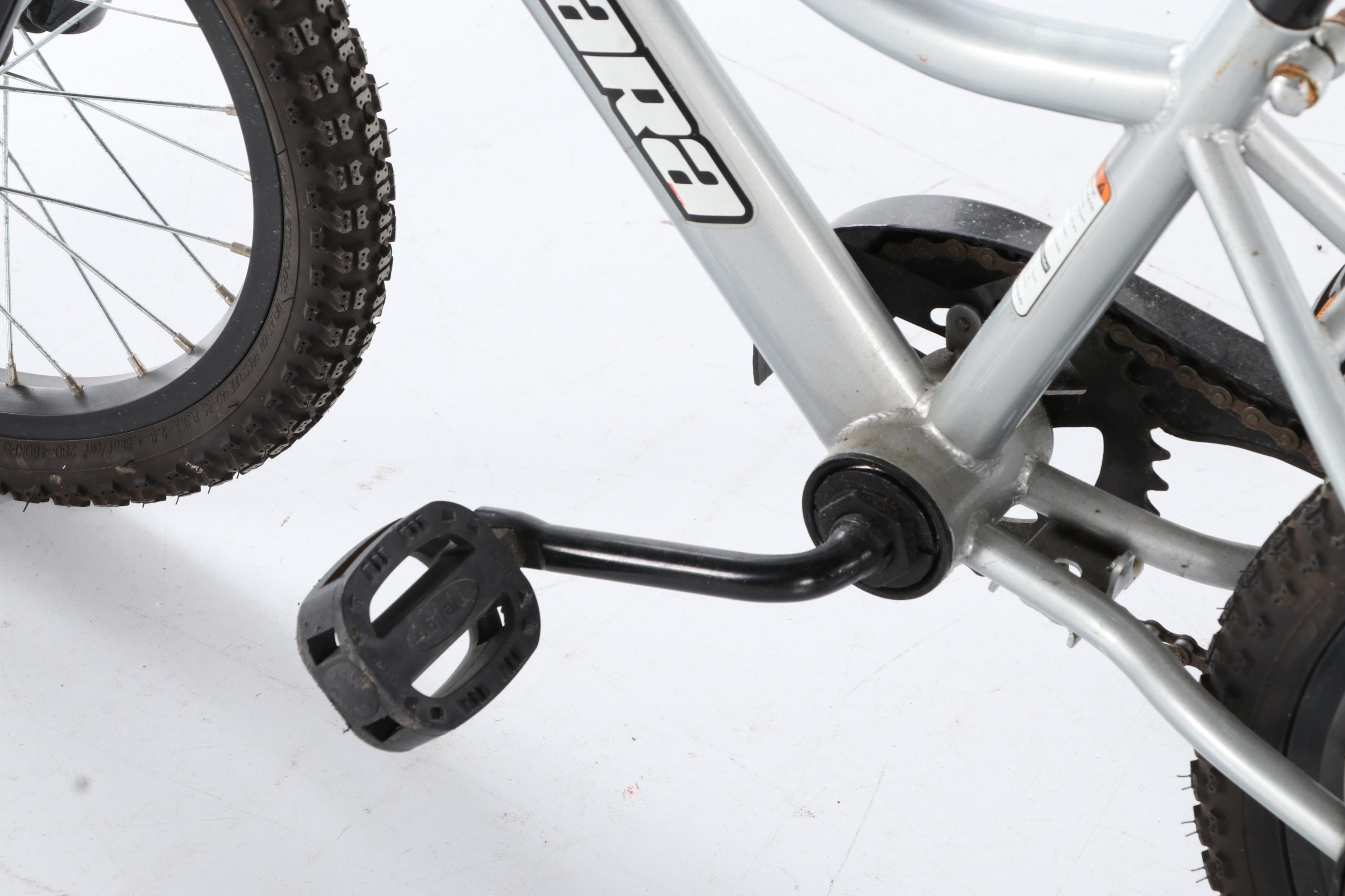 16" Novara "Stinger" Kids Bicycle with Training Wheels