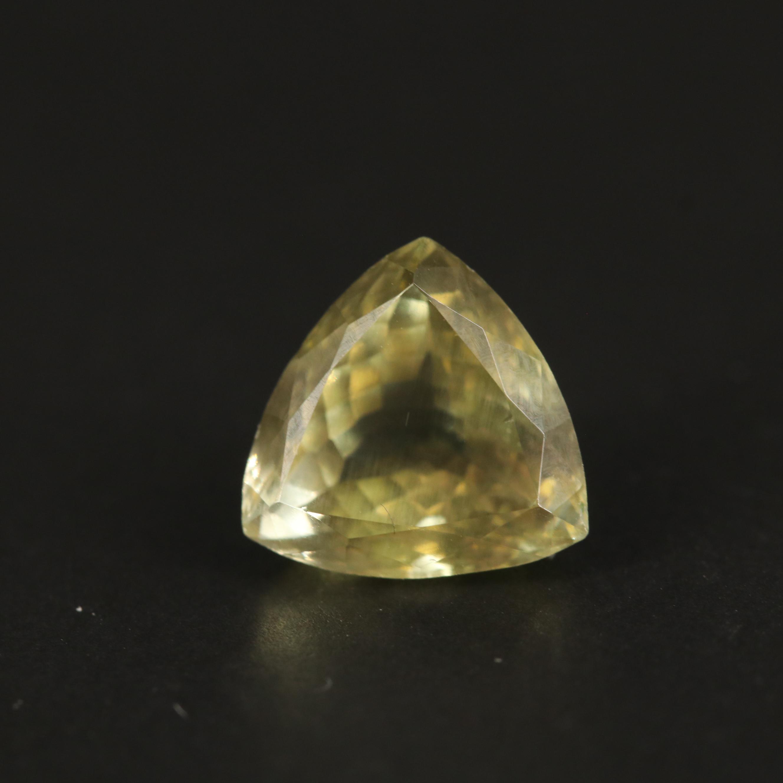 Loose 3.61 CT Trillion Faceted Spodumene