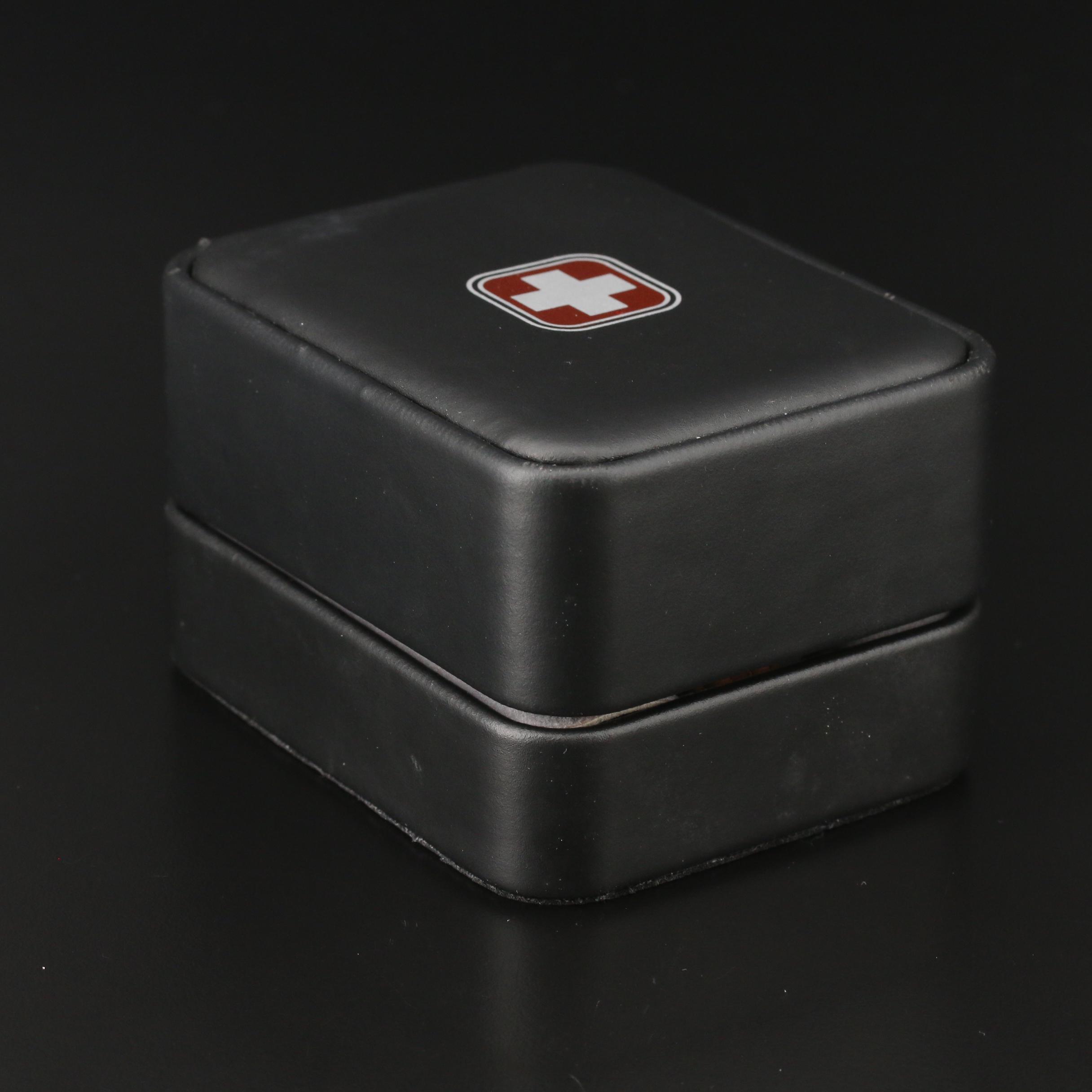 Wenger Swiss Army Knife Design "Marlboro Unlimited" Watch