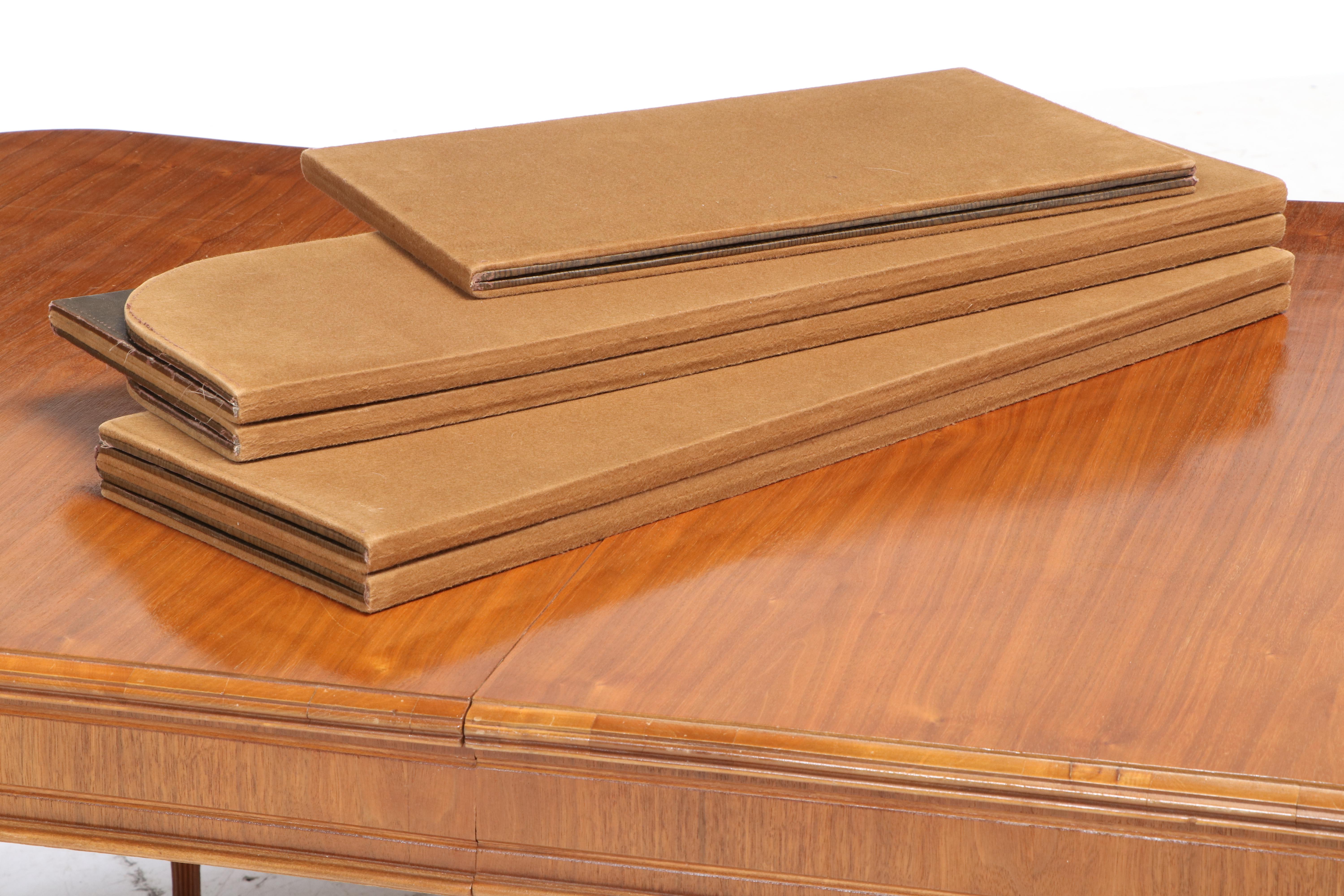 Jacobean Style Birch Expandable Dining Table, Mid to Late 20th Century