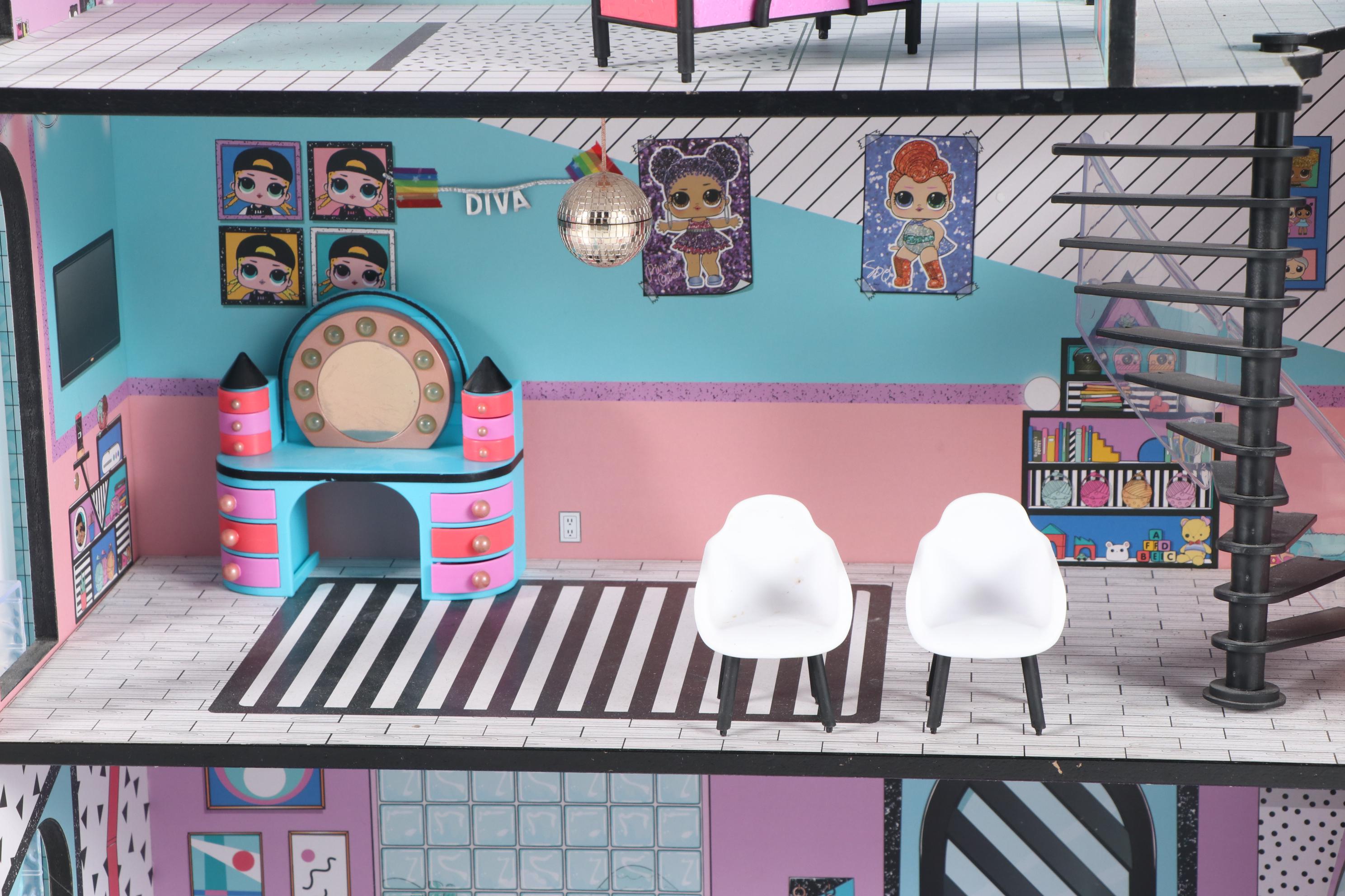 LOL Dolls "O.M.G. House" Wooden Playhouse with Accessories and Dolls