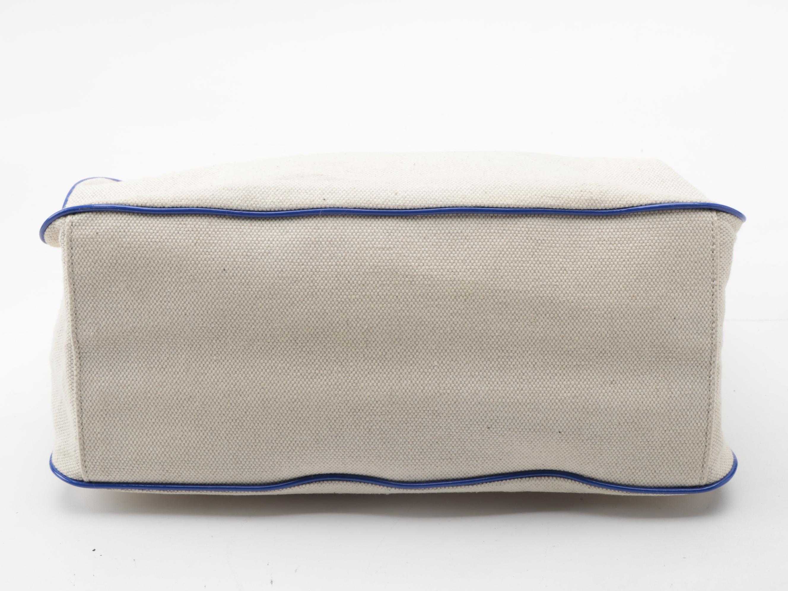 Tory Burch Tote in Natural Canvas and Blue Patent Leather