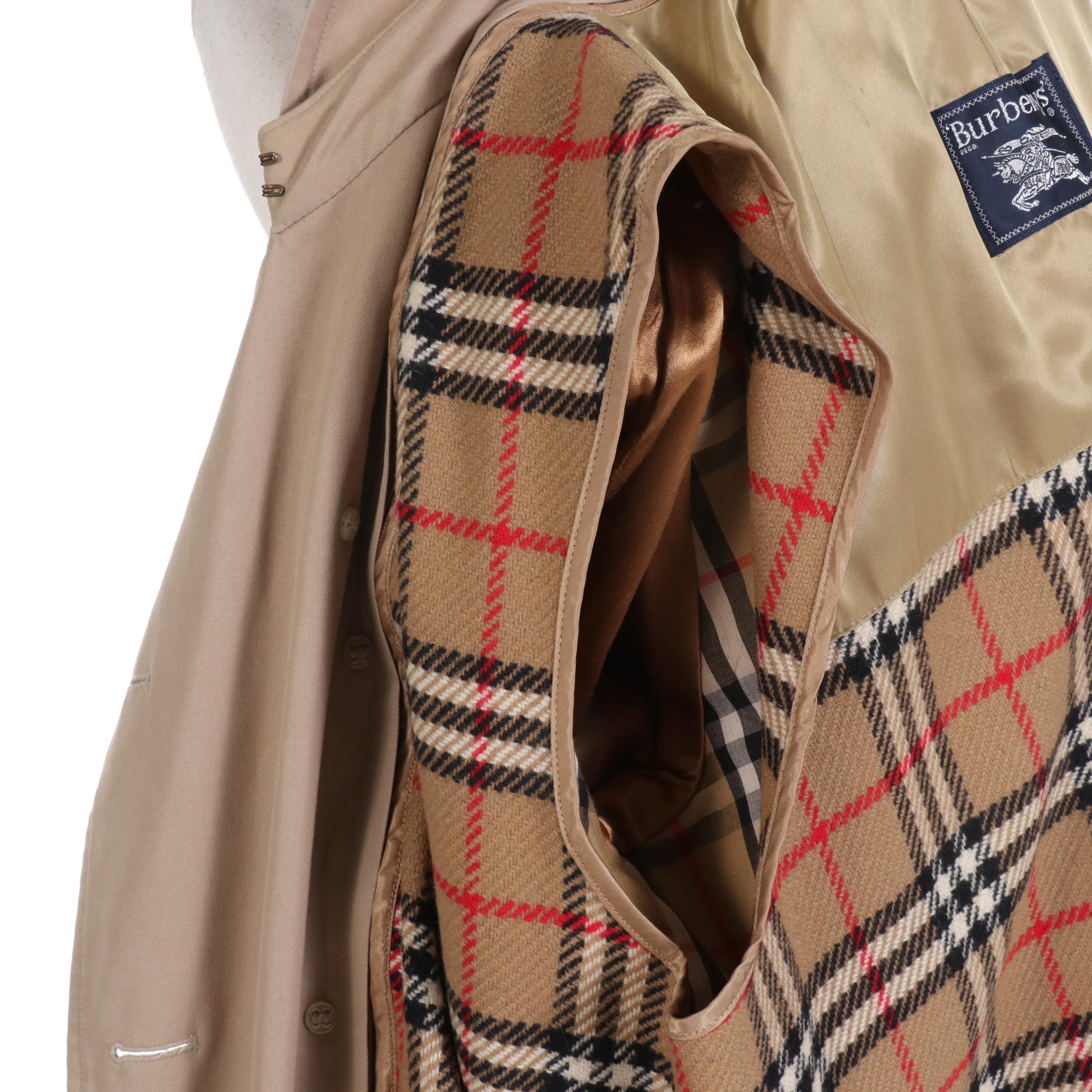 Men's Burberrys Double-Breasted Trench Coat with Removable Wool Lining