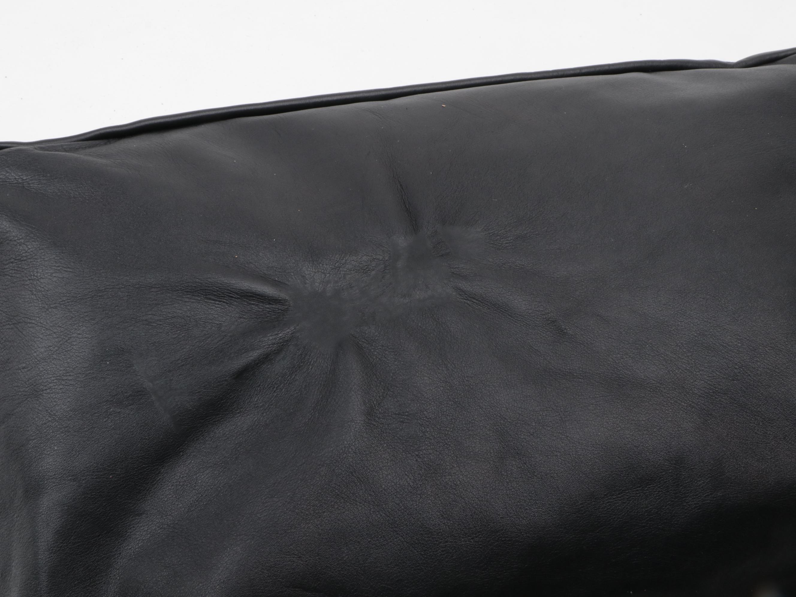 Gucci Horsebit Hobo Bag in Black Leather