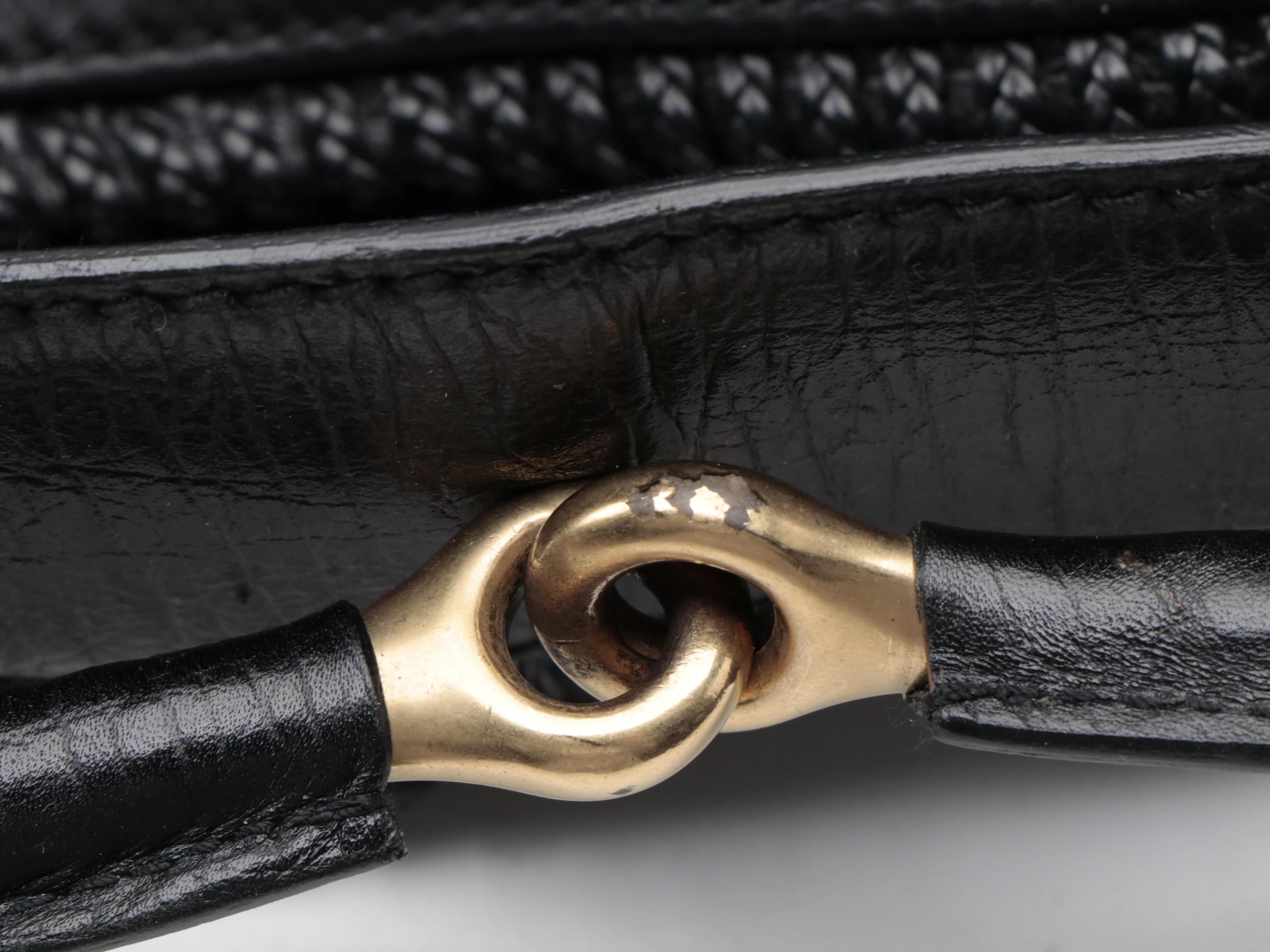 Gucci Horsebit Hobo Bag in Black Leather
