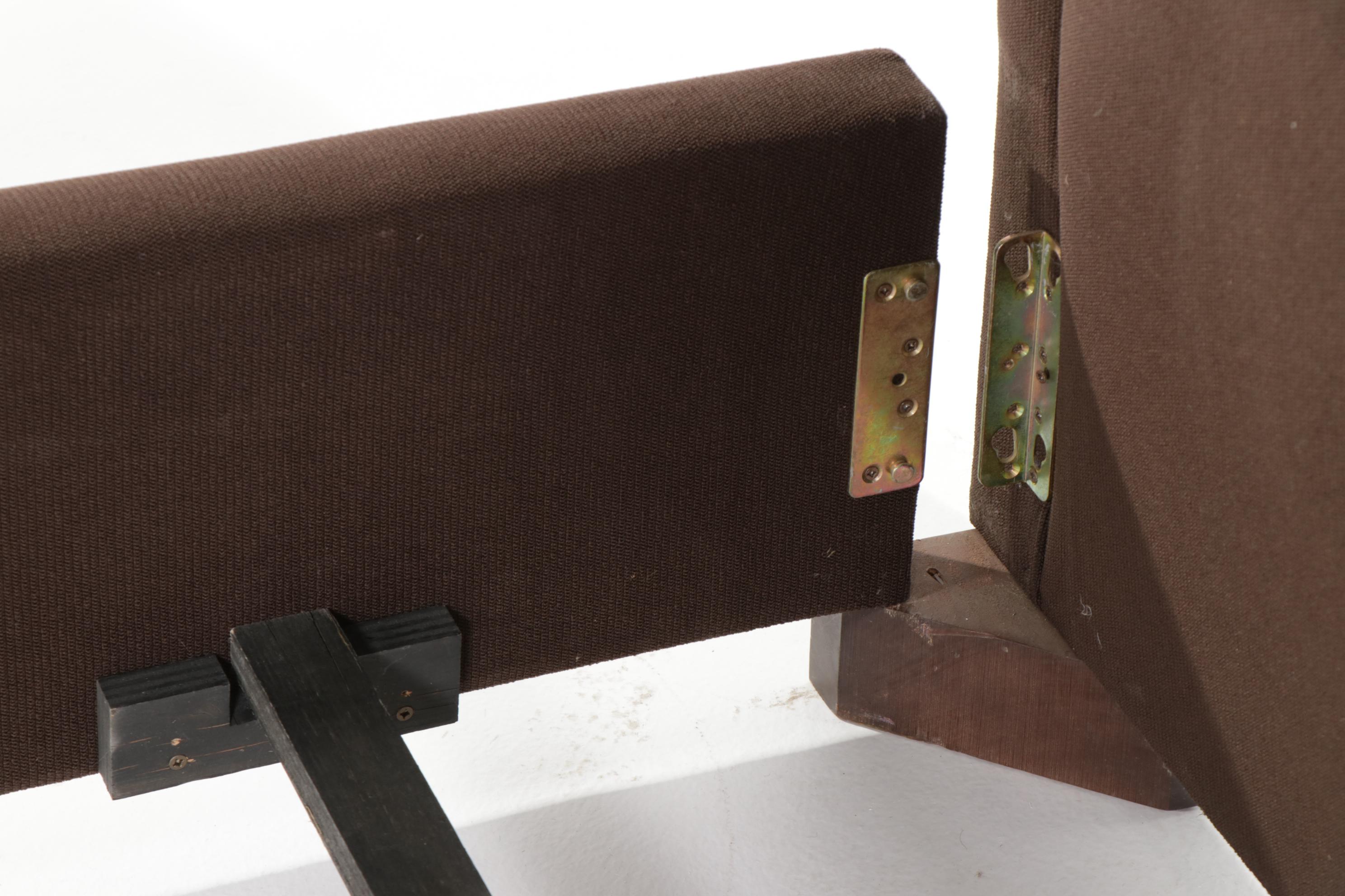 Precedent by Sherrill Furniture Upholstered Queen Size Bed Frame