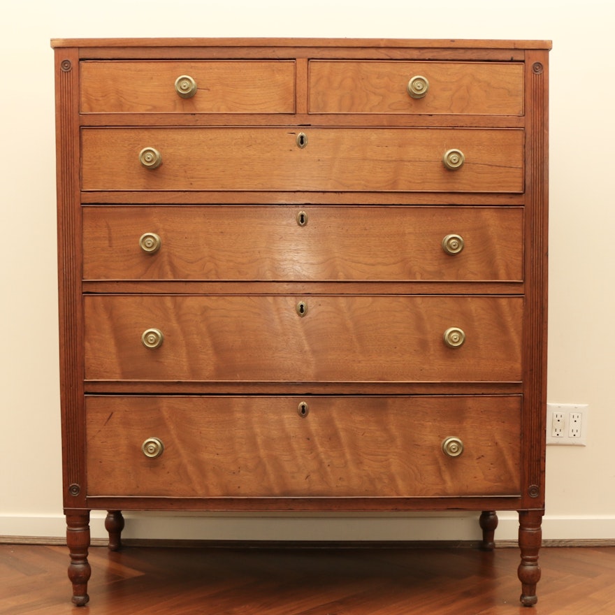 Late Federal Walnut Chest of Drawers, Early 19th Century