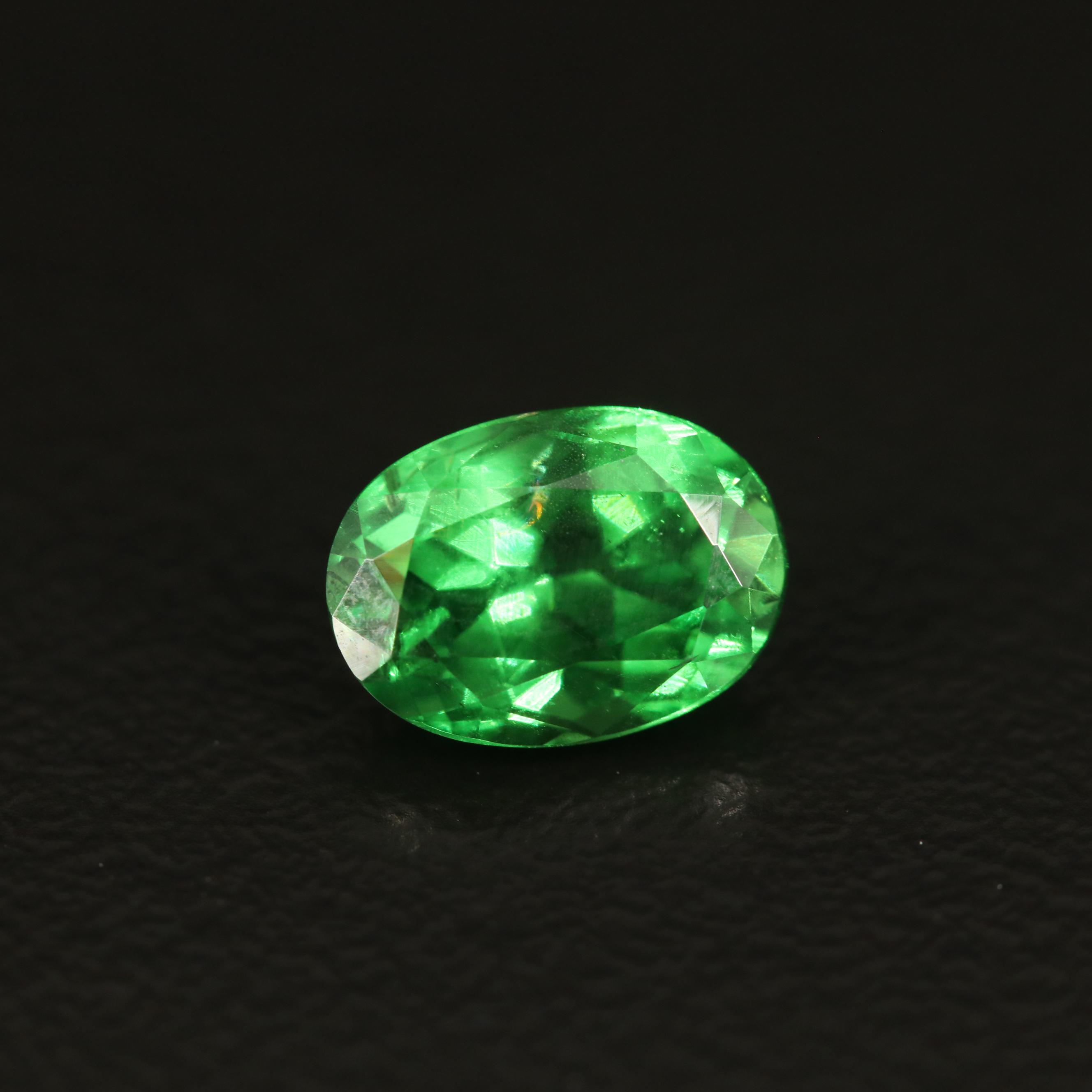 Loose 1.67 CT Oval Faceted Tsavorite