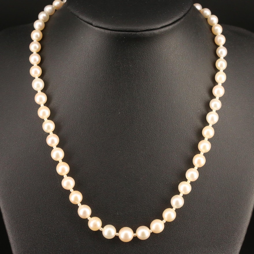 Graduated Pearl and Diamond Necklace with 18K and Platinum Clasp