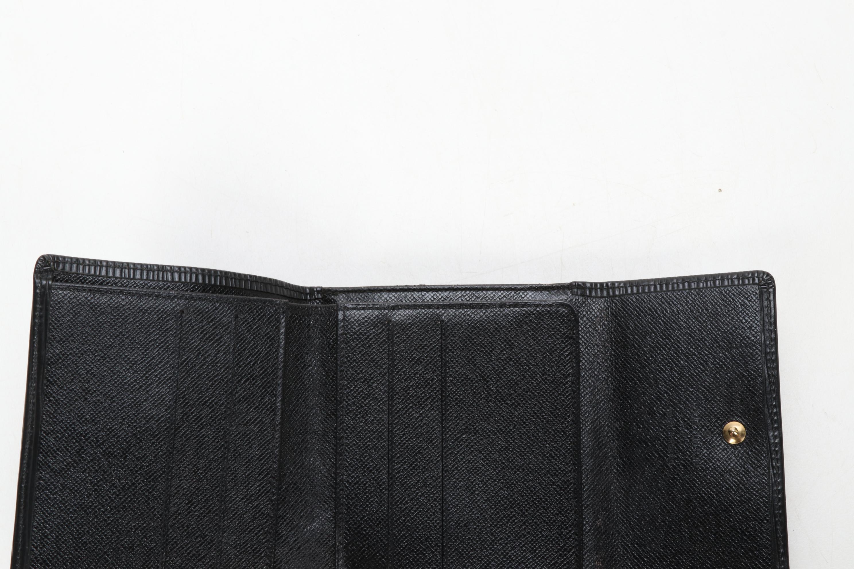 Louis Vuitton Porte-Monnaie Billets Cartes Credit Wallet in Black Epi Leather