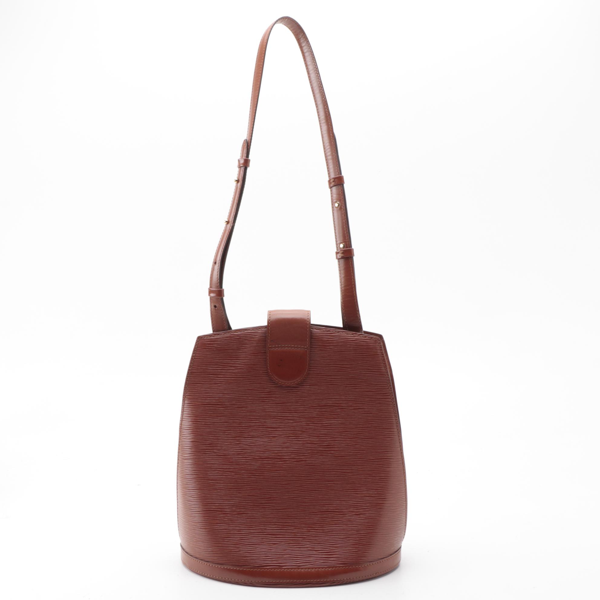 Louis Vuitton Cluny Shoulder Bag in Cipango Gold Epi Leather