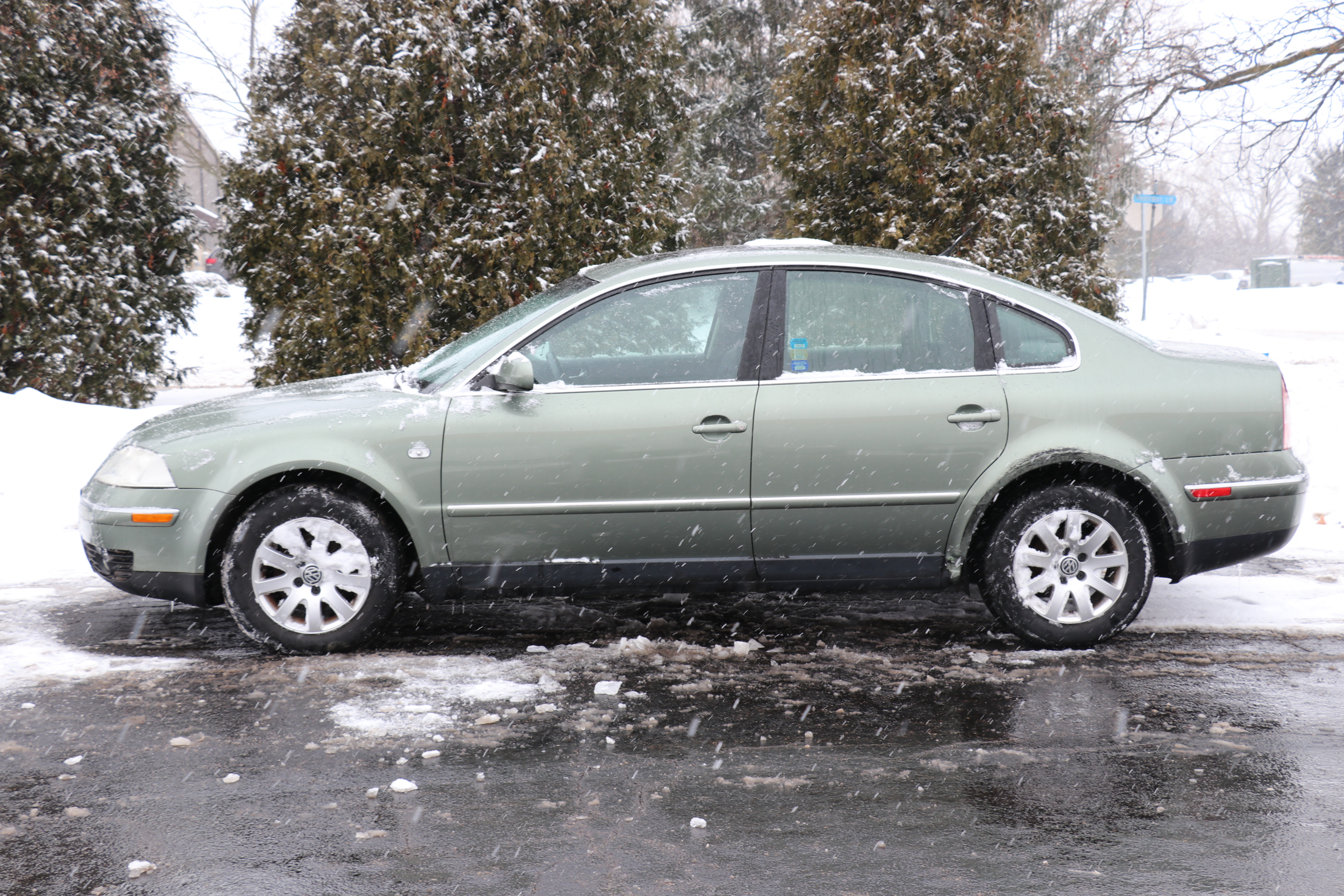2002 "Fresco Green Metallic" Volkswagen Passat GLS 1.8L Turbo Sedan