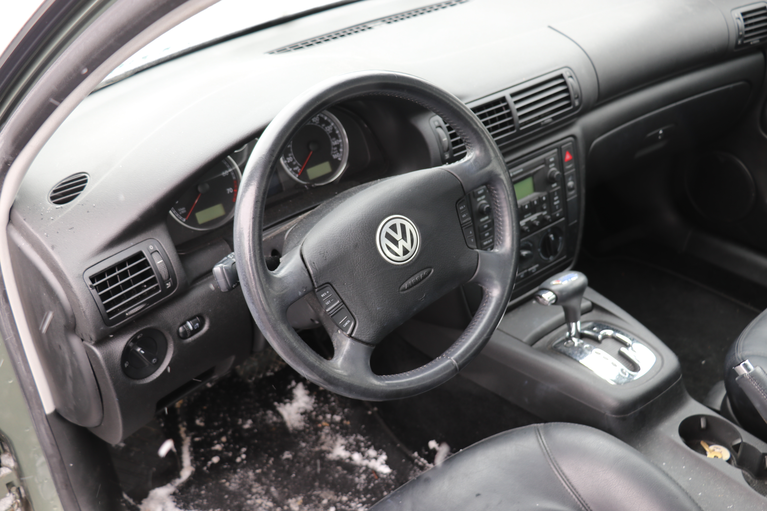 2002 "Fresco Green Metallic" Volkswagen Passat GLS 1.8L Turbo Sedan