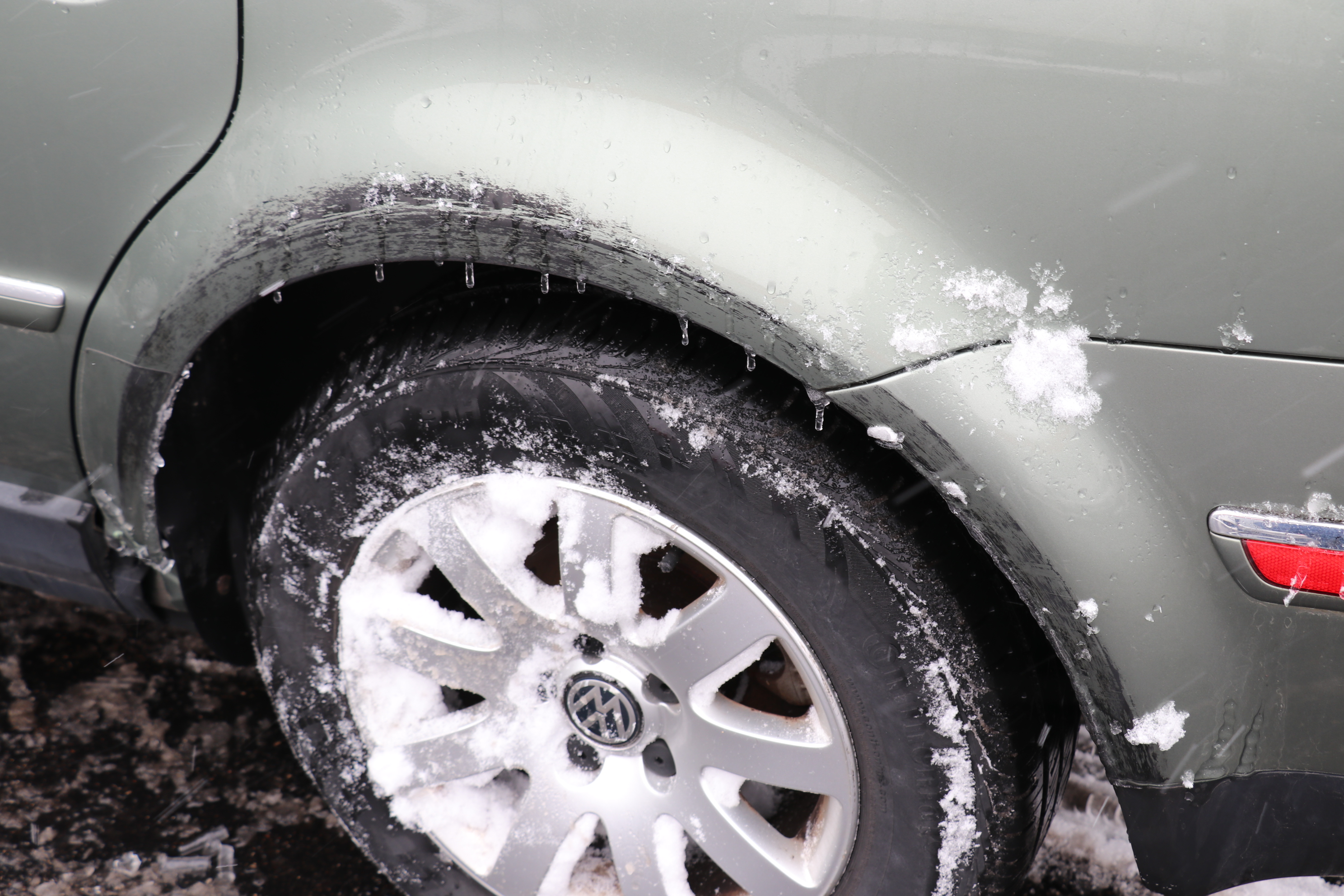 2002 "Fresco Green Metallic" Volkswagen Passat GLS 1.8L Turbo Sedan