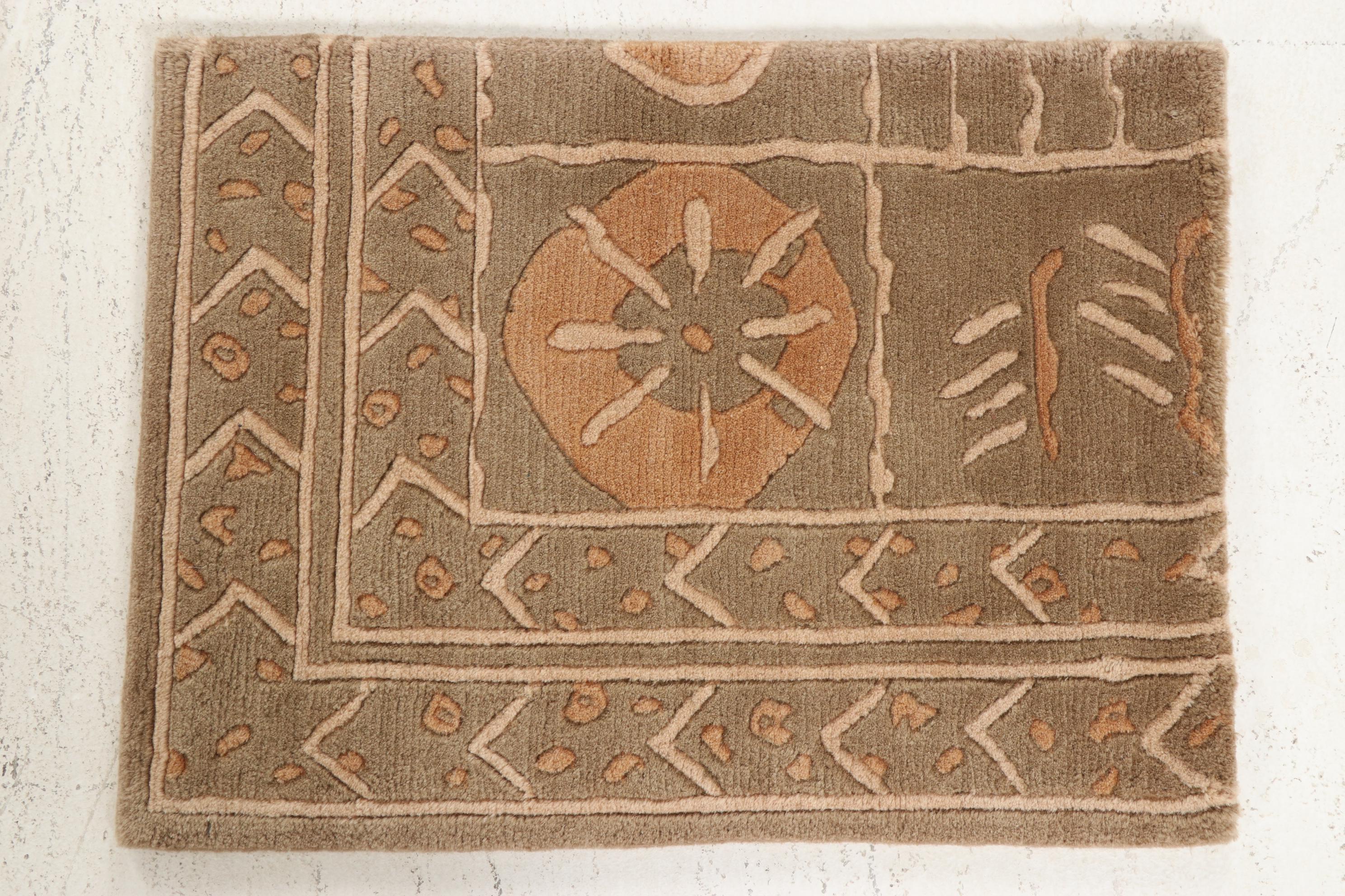 1'6 x 2' Hand-Knotted Tibetan Carpet Sample Accent Rugs