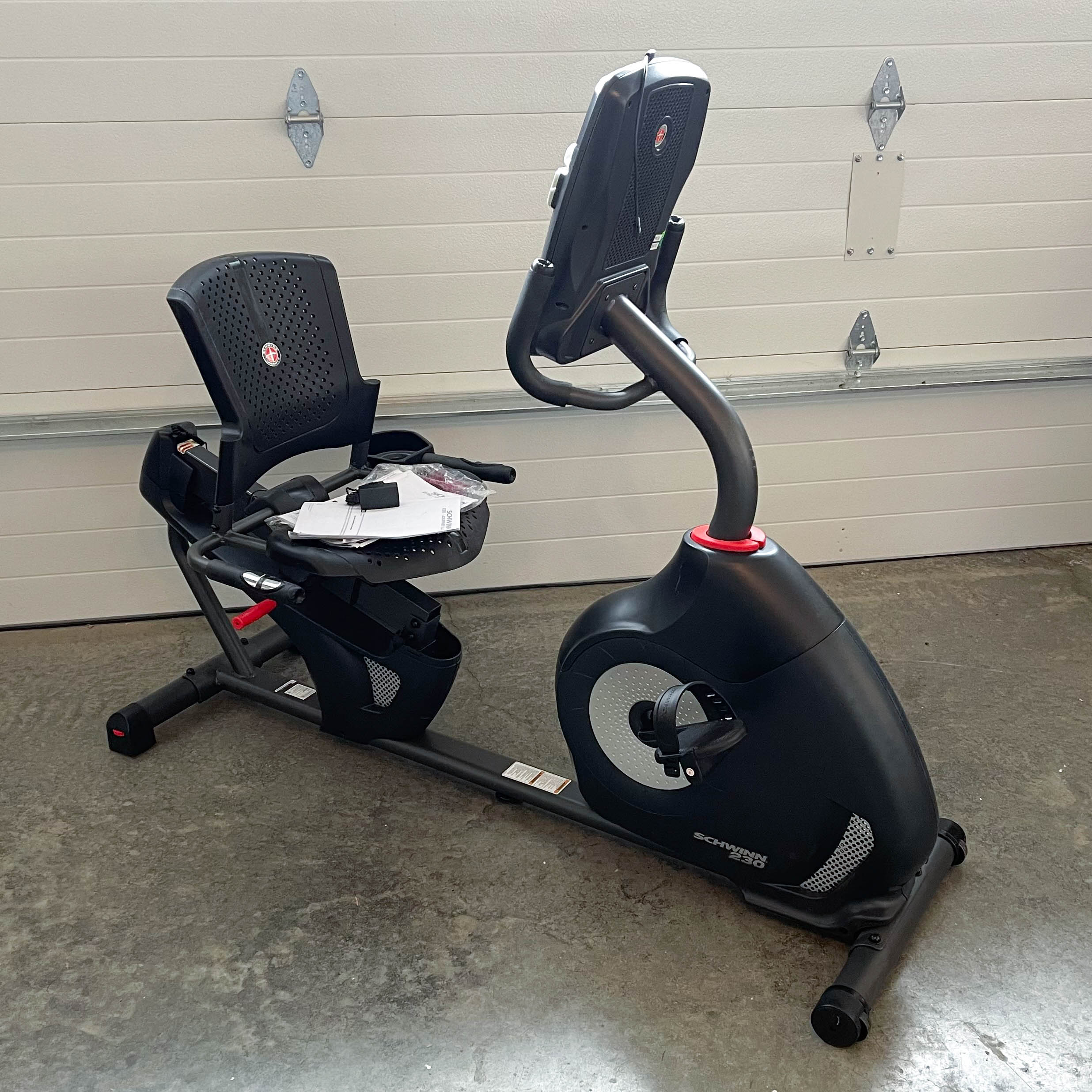 Schwinn 230 / Journey 2.0 Recumbent Bike