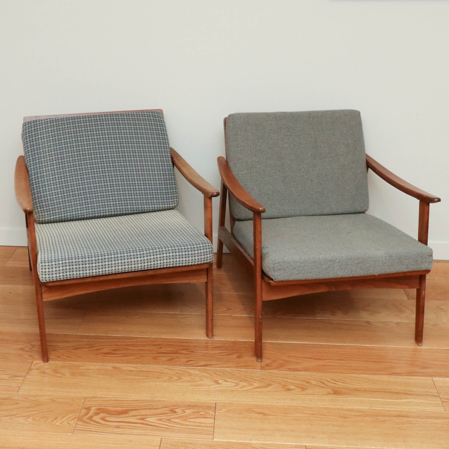 Pair of Mid Century Modern Walnut Spindle-Back Armchairs