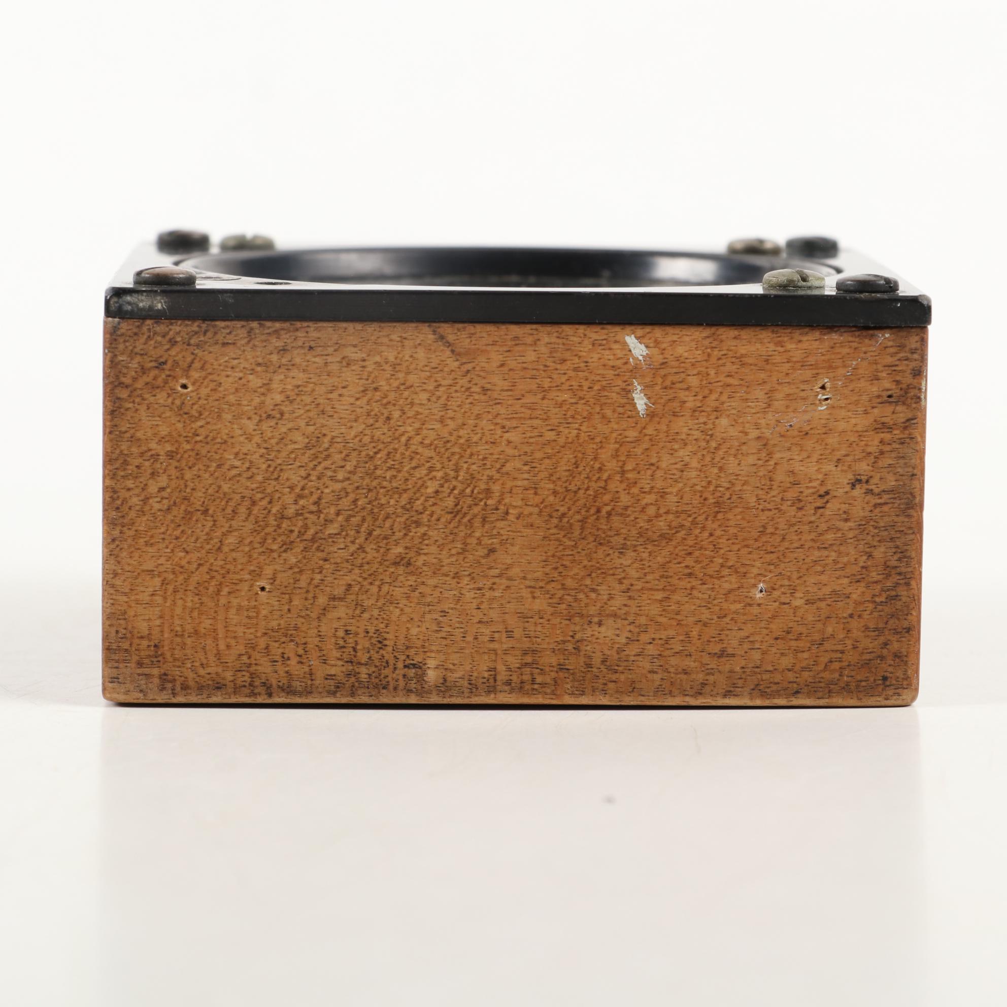 Greenwich Mean Time 8-Day Civil Date Indicator Aircraft Clock, Mid-20th C.