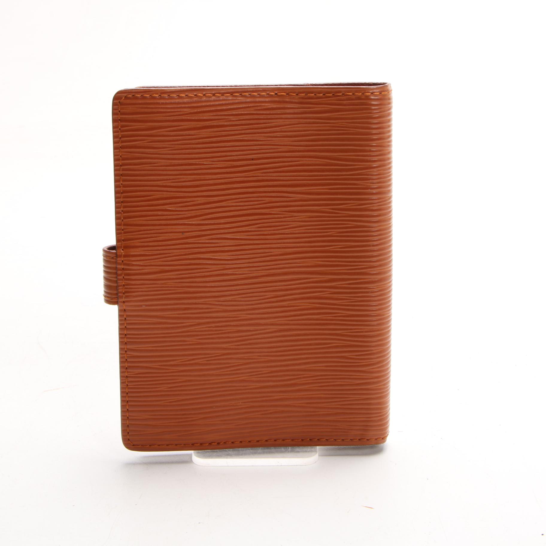 Louis Vuitton Agenda Cover in Cipango Gold Epi Leather