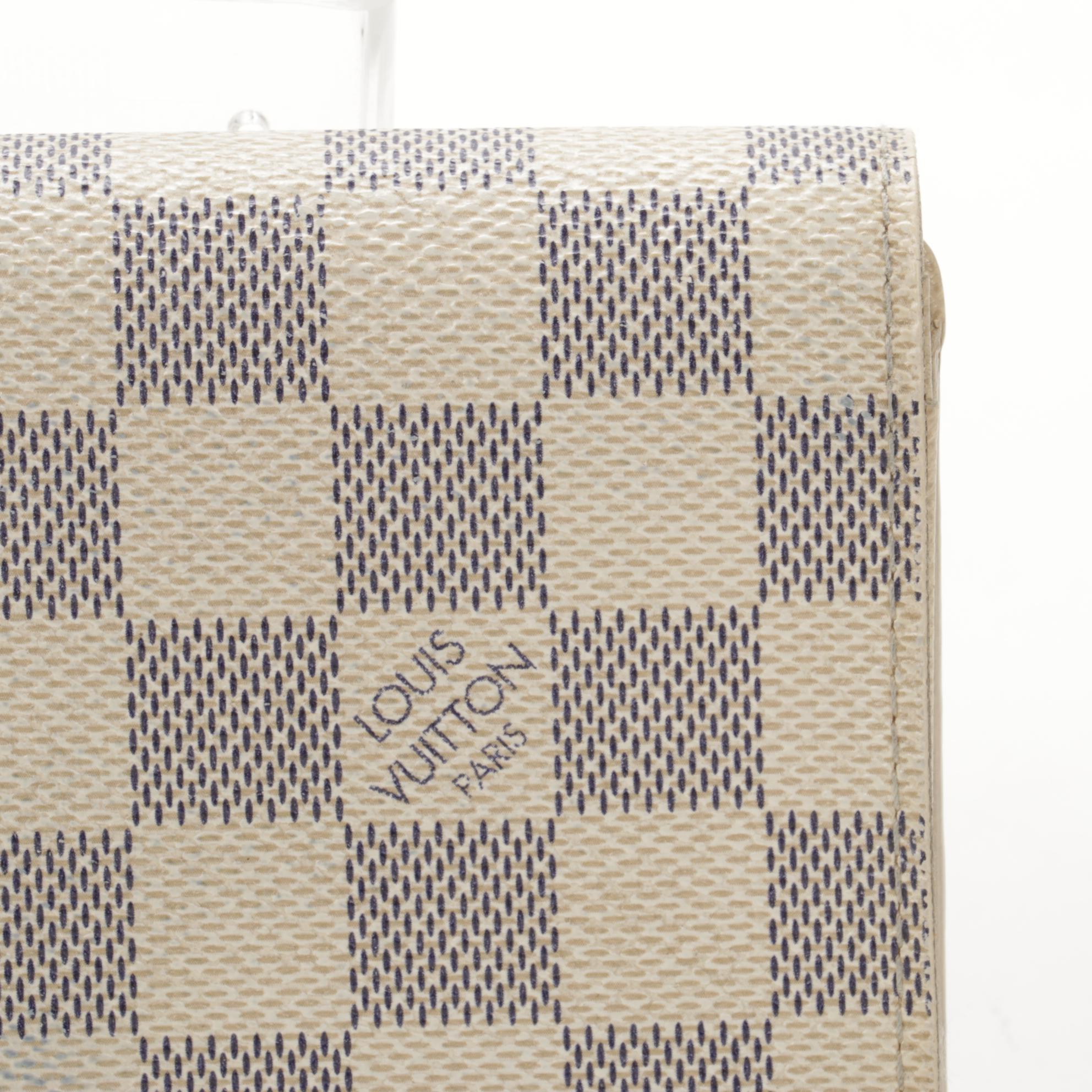 Louis Vuitton Porte-Monnaie Billets Tresor in Damier Azur Canvas