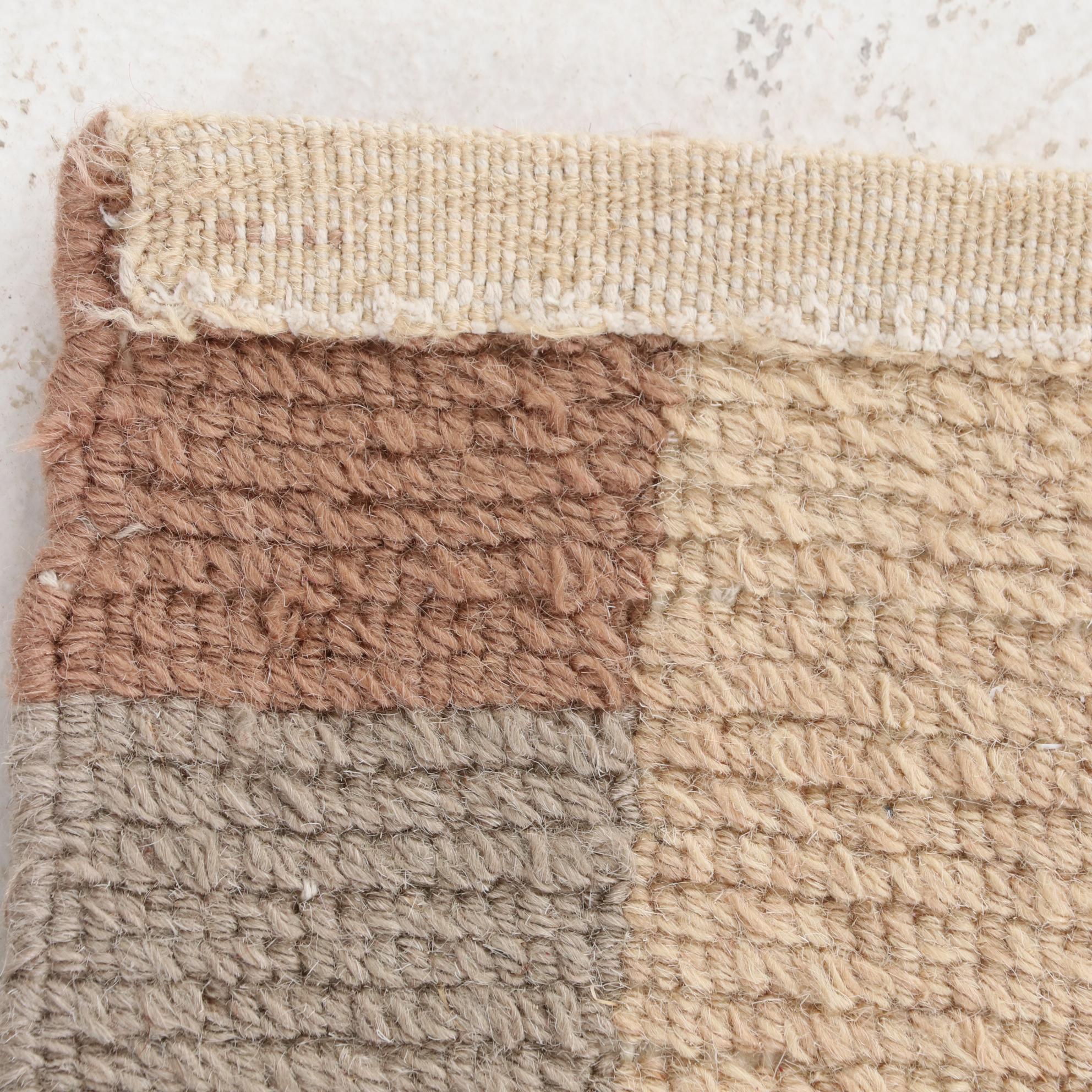 1'7 x 2' Hand-Knotted Tibetan Modern Style Accent Rug