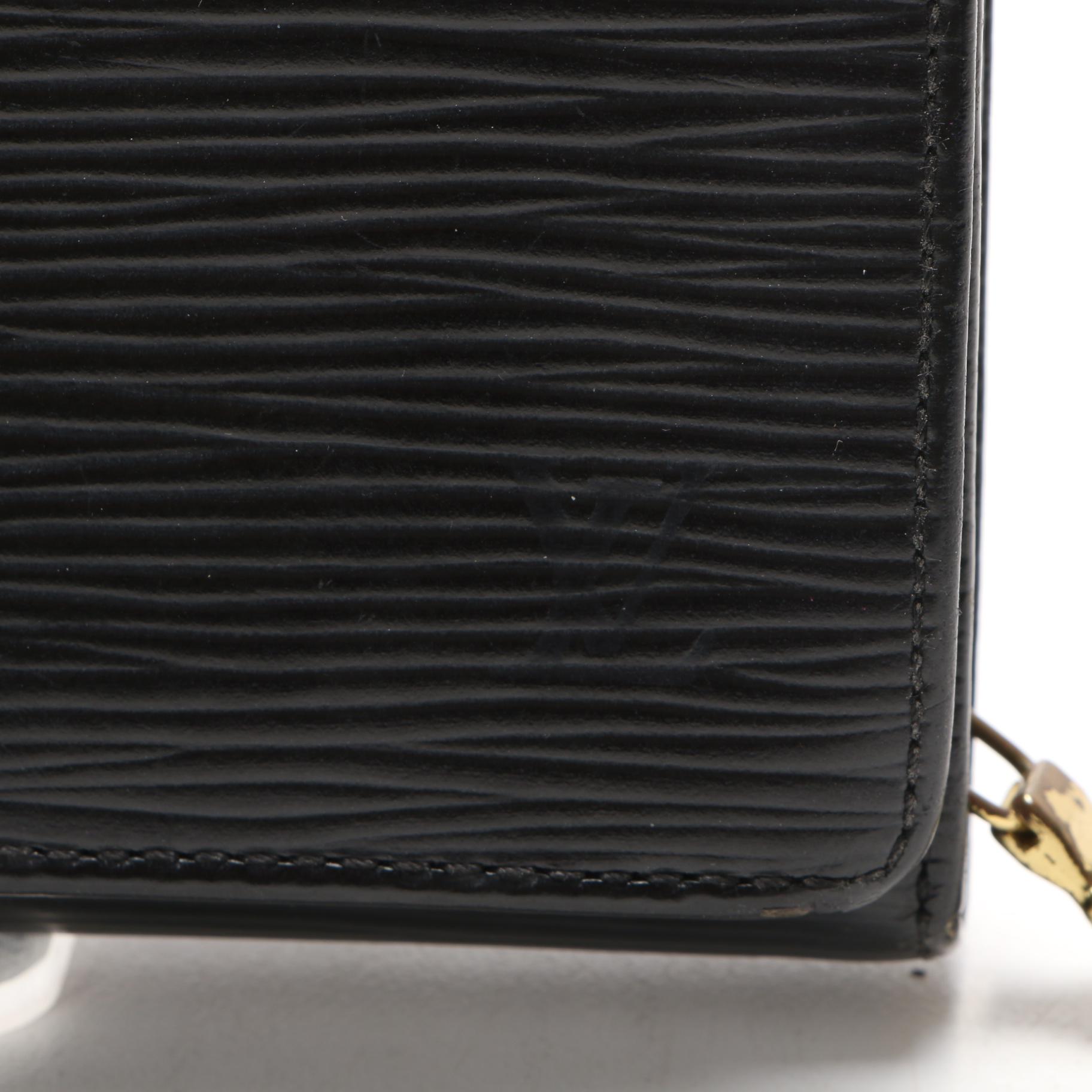 Louis Vuitton Porte-Monnaie Billets Tresor in Black Epi Leather