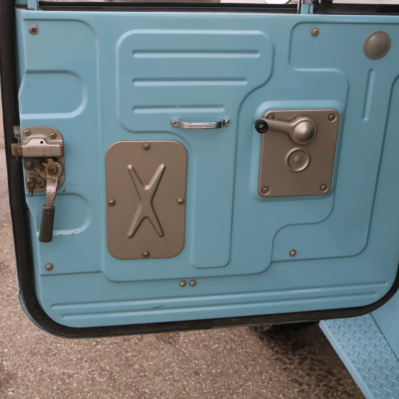 1973 Toyota FJ40 Land Cruiser