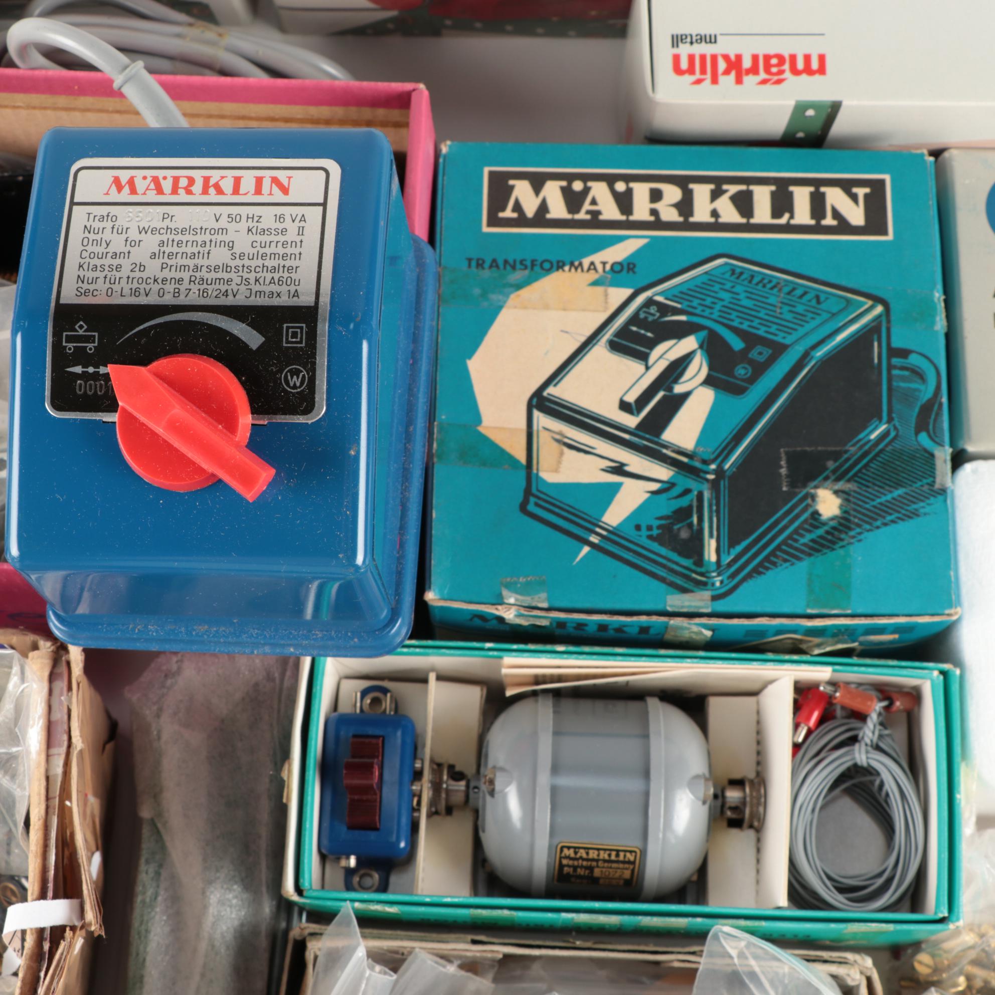 Märklin 1018 Locomotive Engines and Other Model Parts