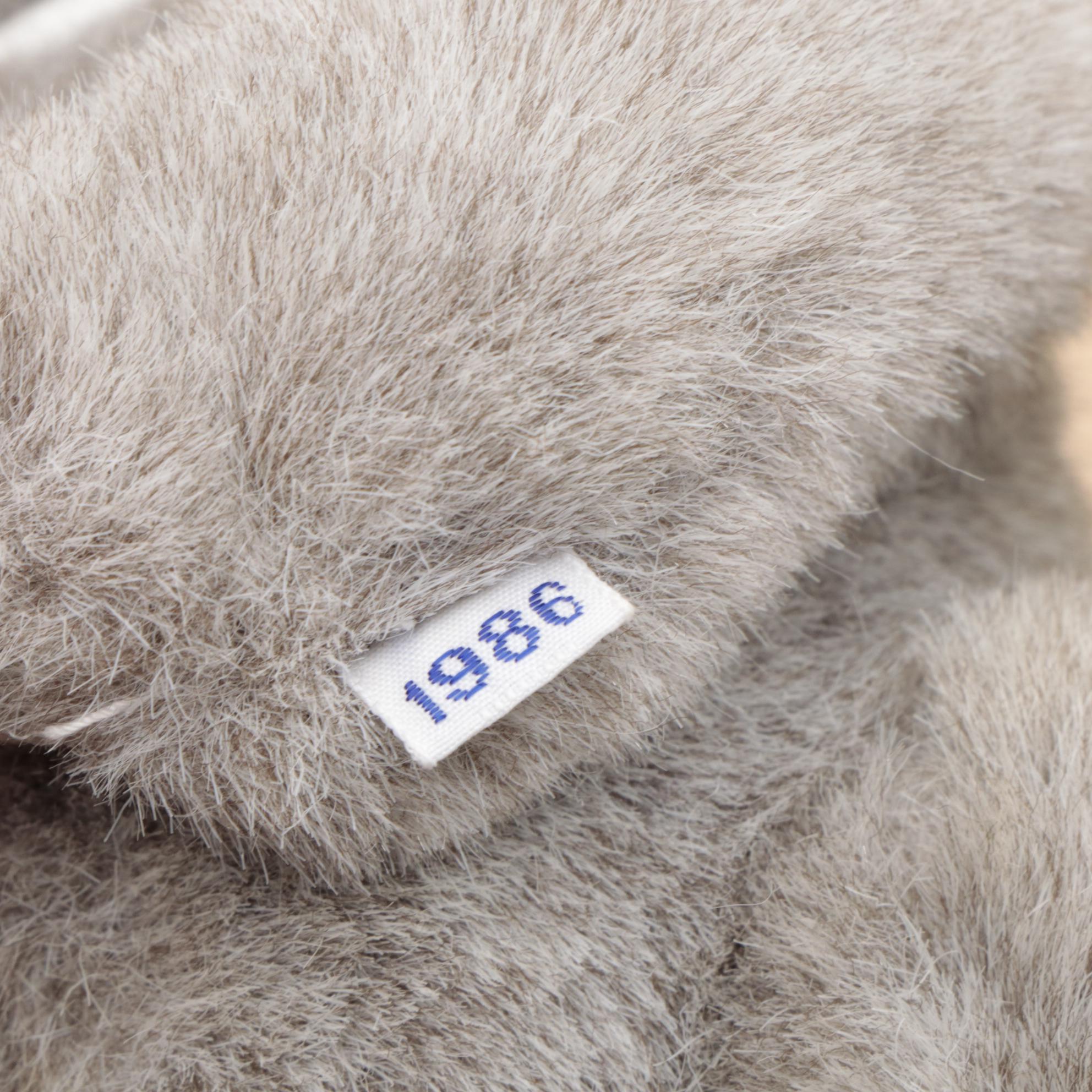 GUND Limited Edition Collector's Bears, 1980s