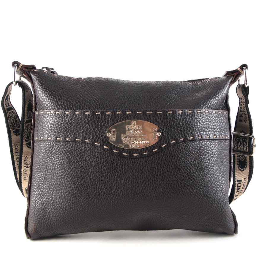 Fendi Selleria Contrast Stitch Messenger Bag in Brown Leather