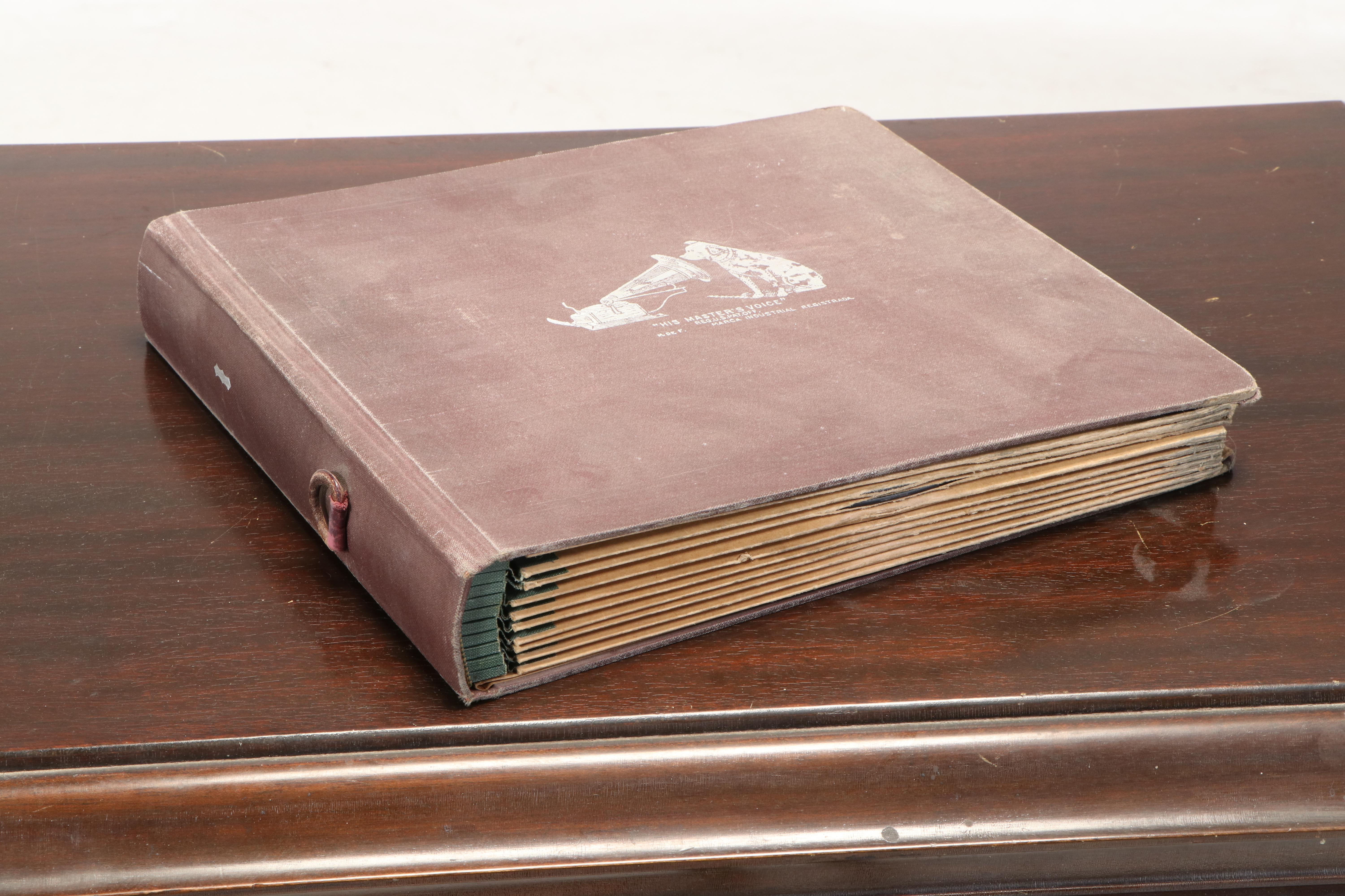 Wurlitzer Victrola Phonograph Mahogany Console, Early 20th Century