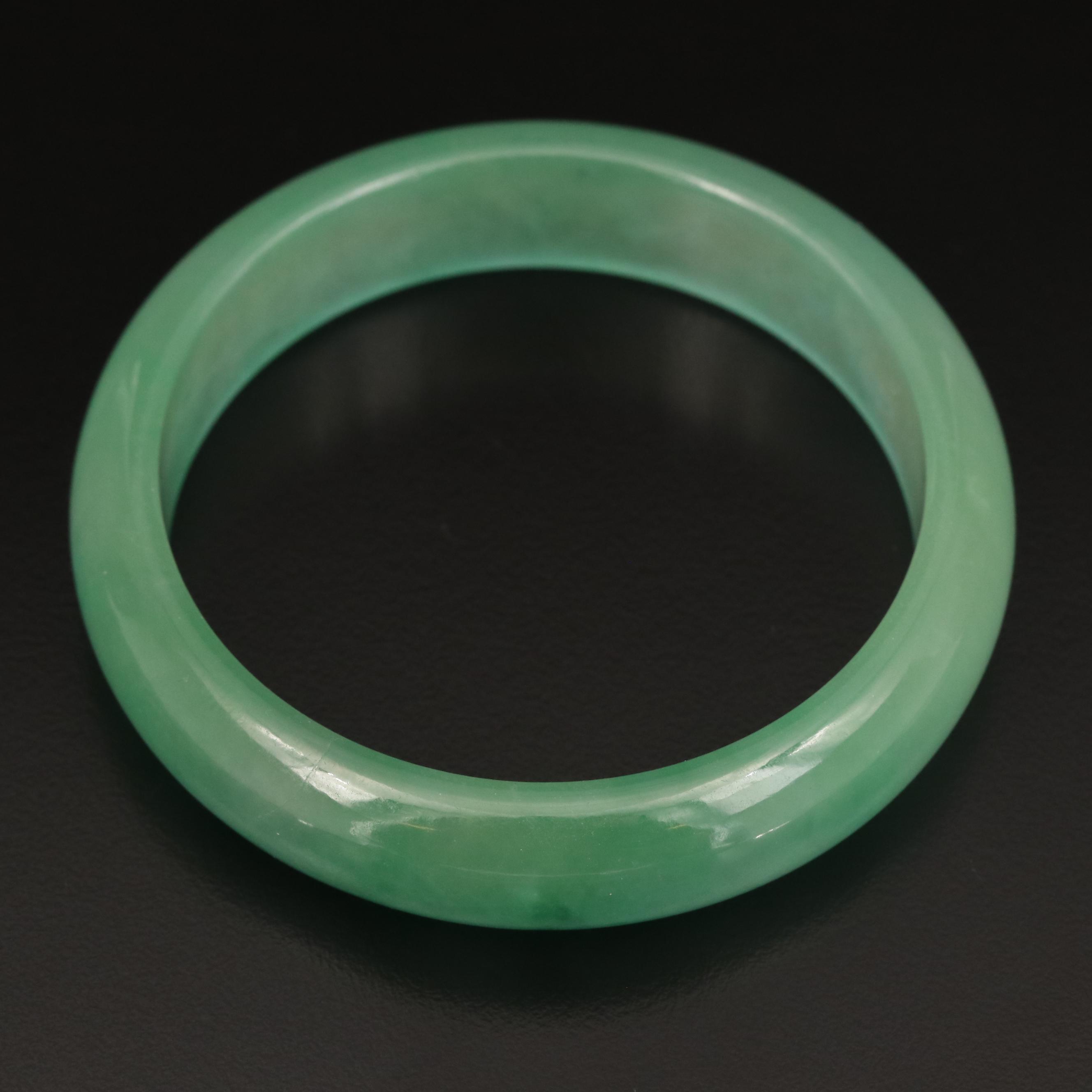 Jadeite Hololith Bangle