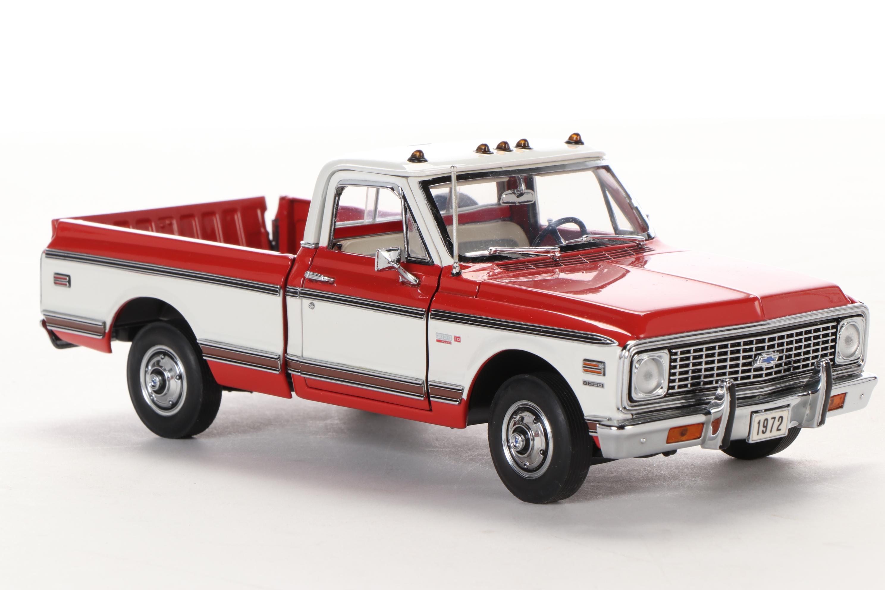 1937 Studebaker Pickup Model Car, 1953 Studebaker Commander Starliner, and More