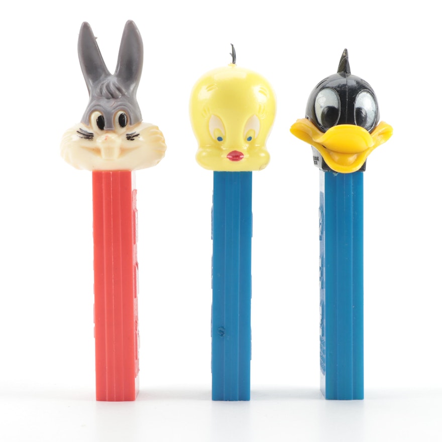 PEZ "Daffy Duck," "Tweetie Bird" and "Bugs Bunny" Candy Dispensers with No Feet