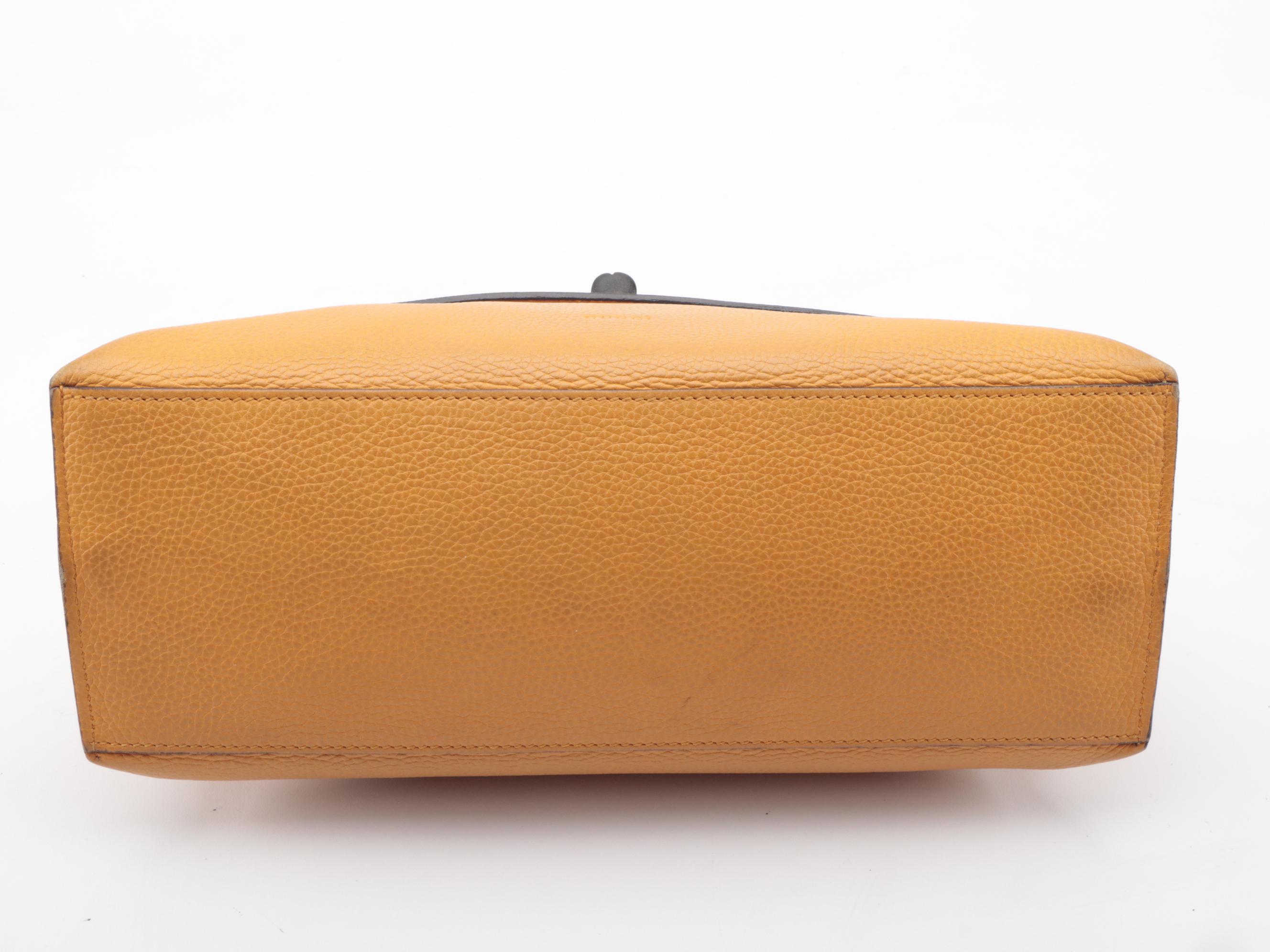 Gucci Bamboo Daily Two-Way Bag in Orange Pebbled Leather