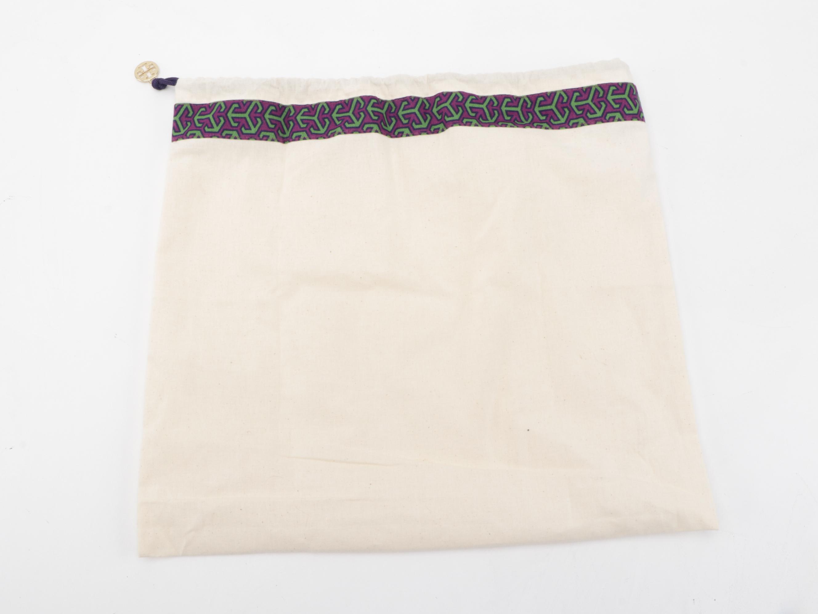 Tory Burch McGraw Swingpack Tassel Crossbody Bag in Taupe Pebble Grain Leather