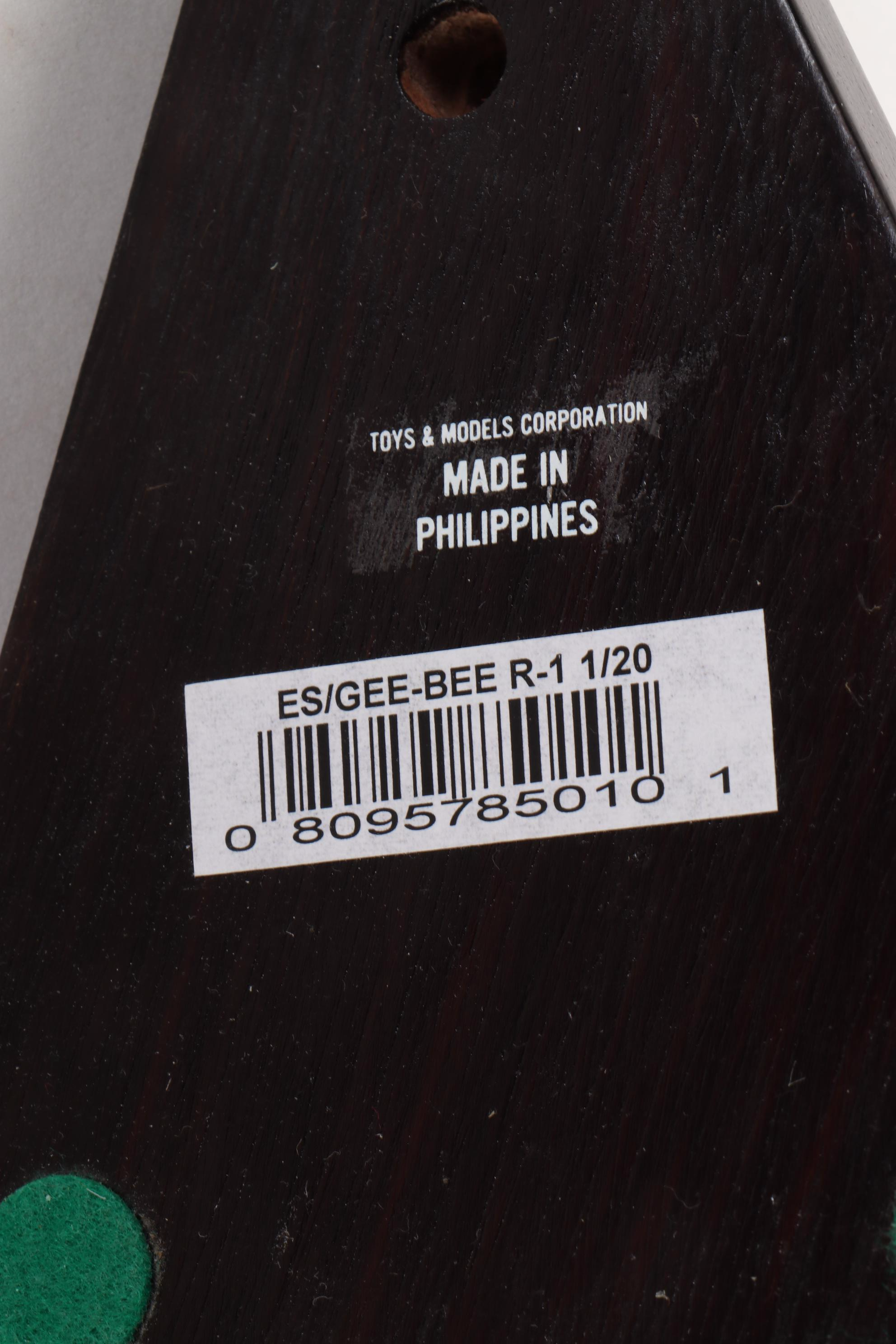 Granville Brothers "Gee Bee R.1 Sportster" Model Airplane