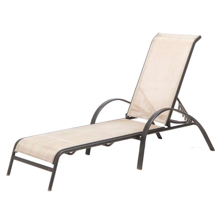 Metal Framed Outdoor Patio Chaise Lounge Chair