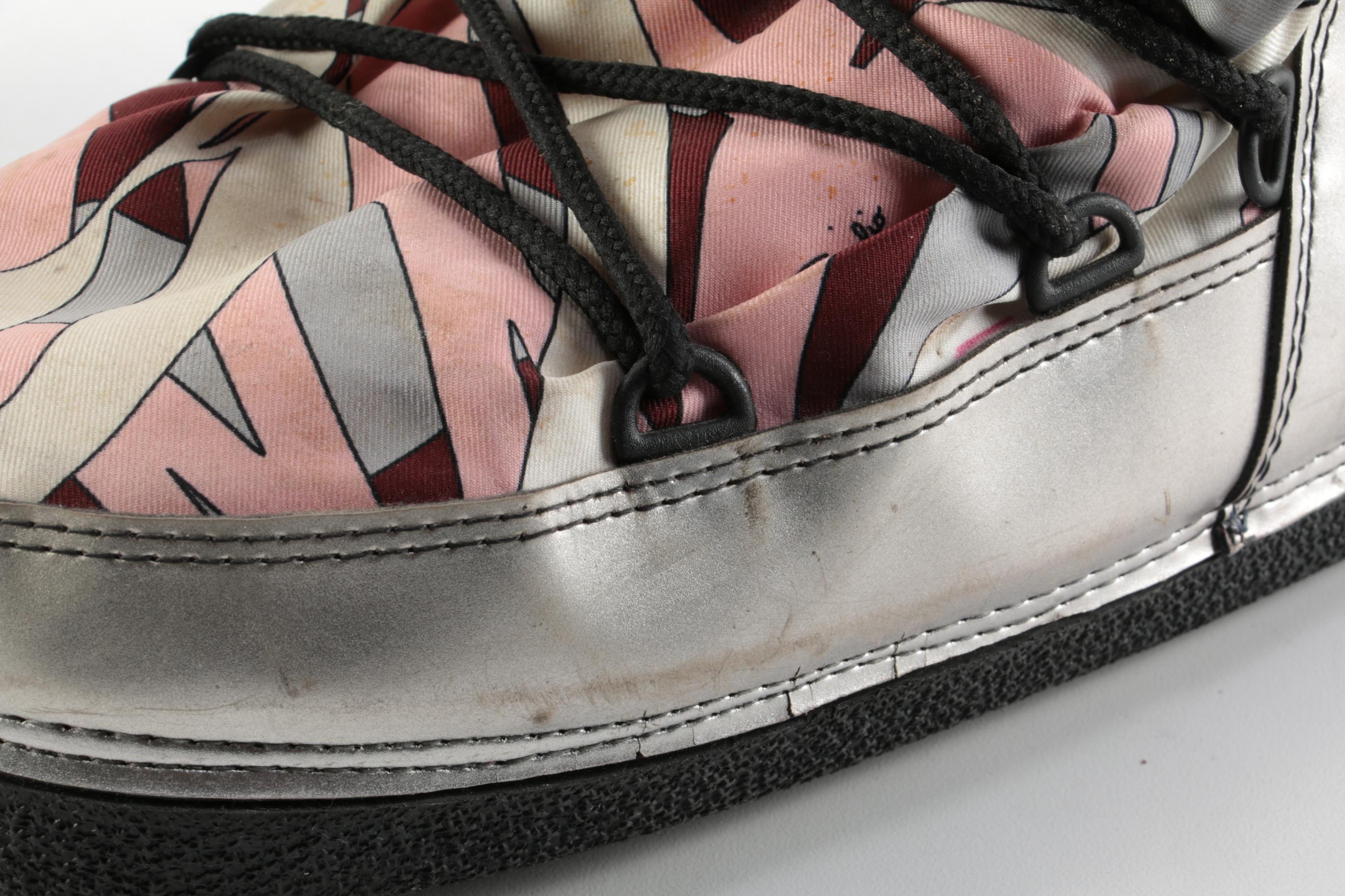 Emilio Pucci Abstract Print and Metallic Lace-Up Snow Boots