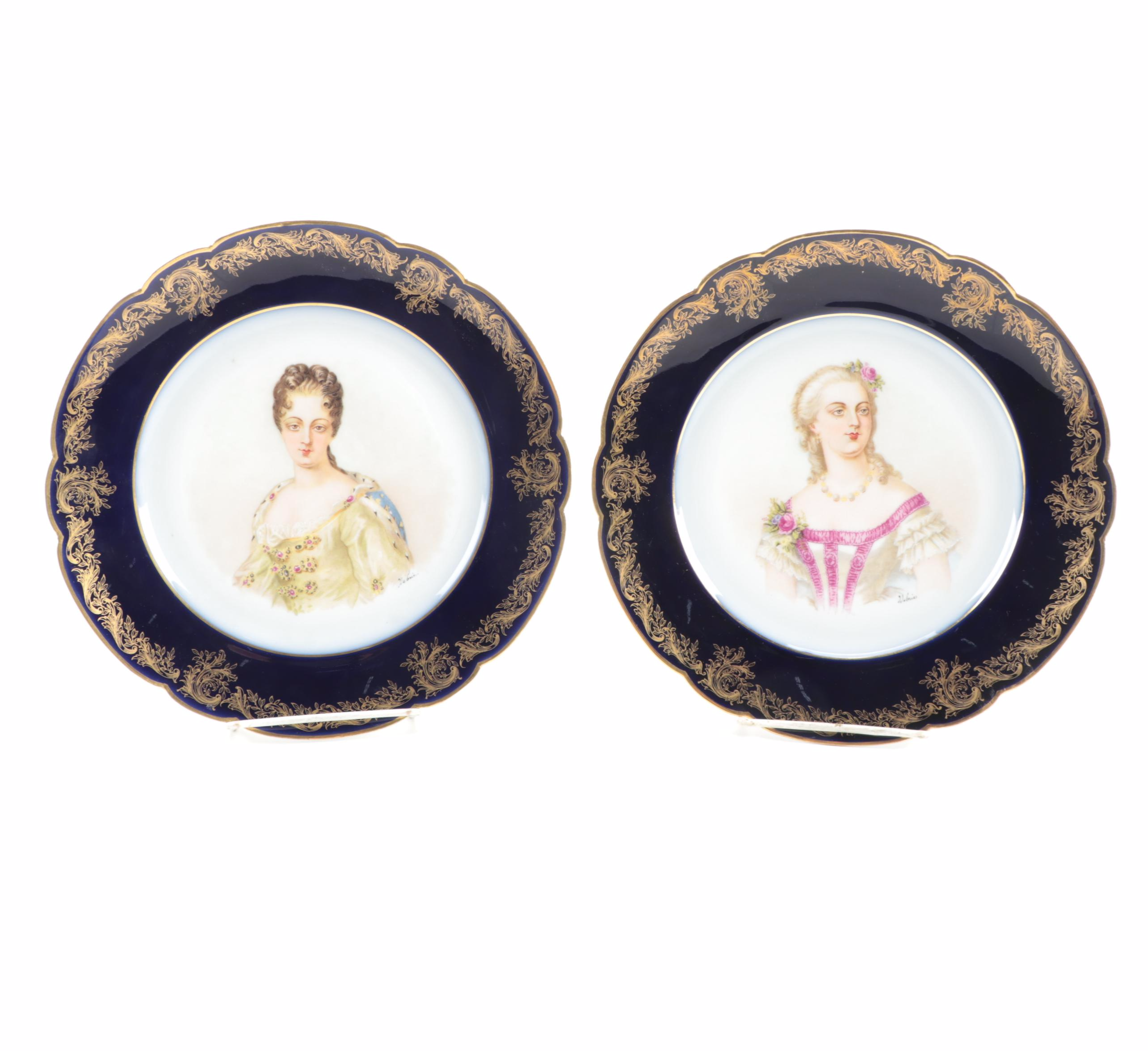 Sèvres Chateau De St. Cloud Hand-Painted Porcelain Portrait Cabinet Plates, 1846