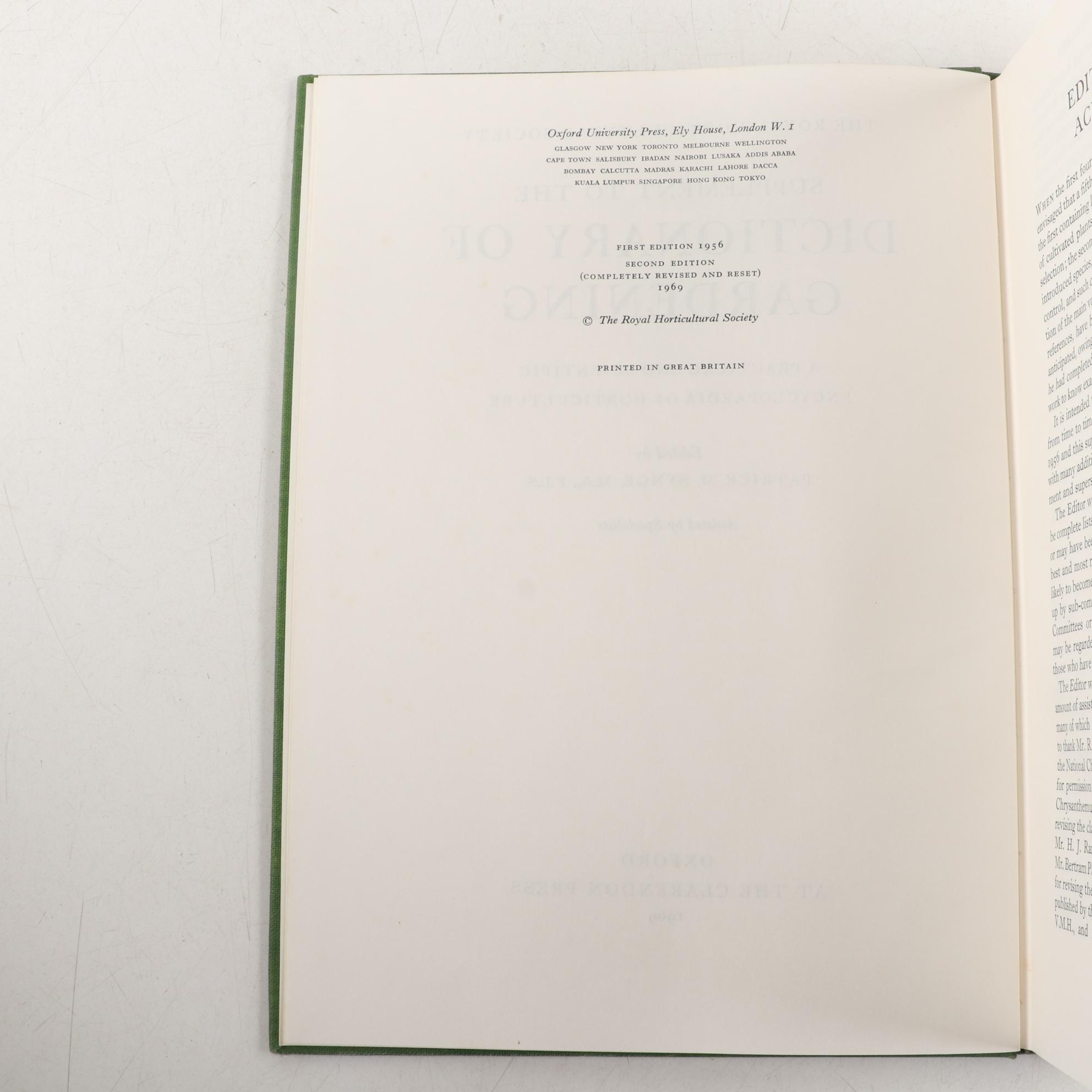 "Dictionary of Gardening" Second Edition Edited by Chittenden and Synge