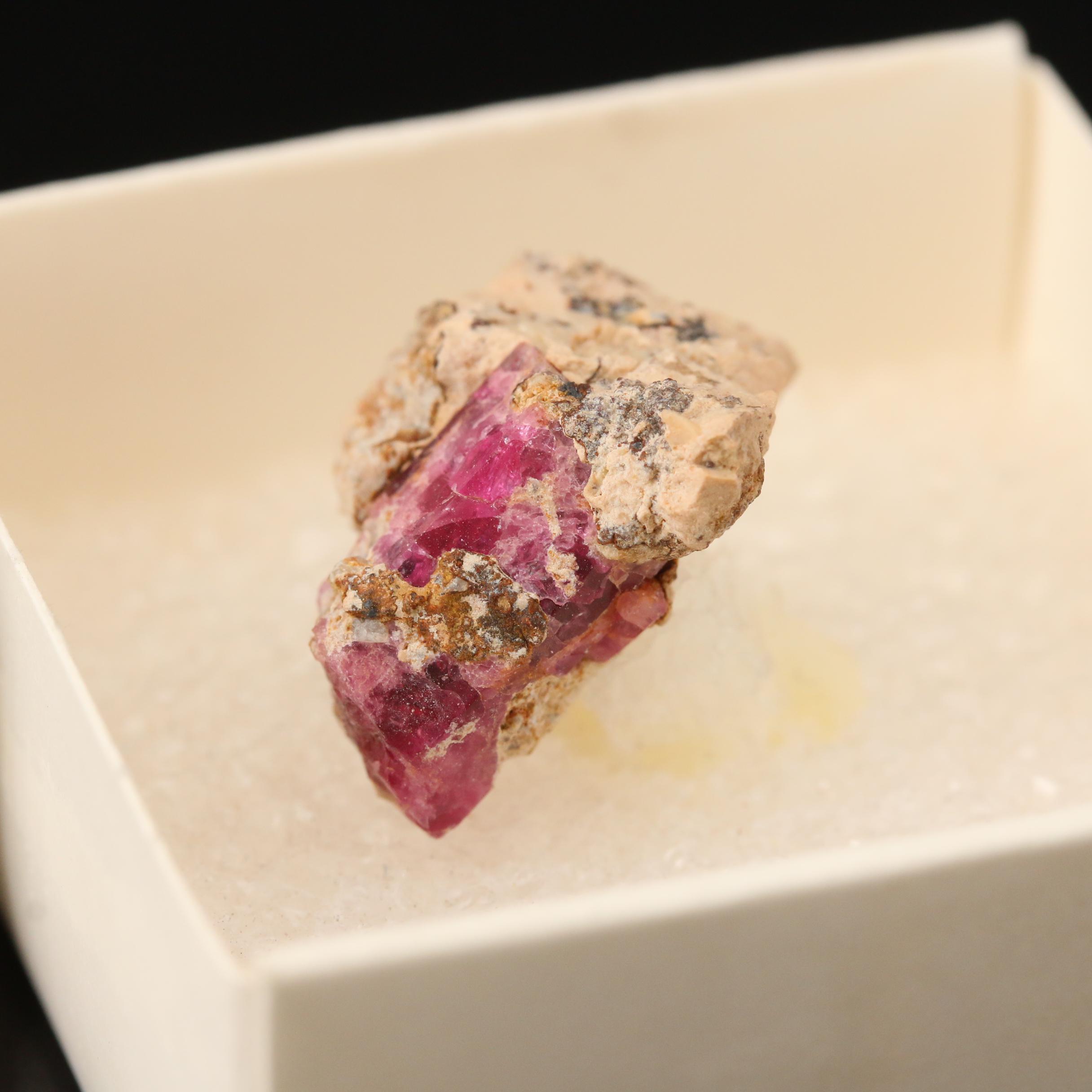 Loose Rough Red Beryl Specimens